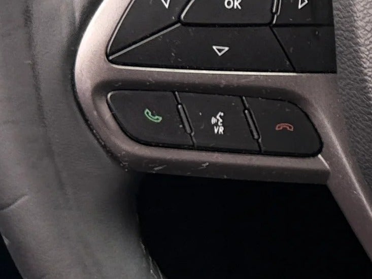 2019 Jeep Cherokee Latitude Plus - Photo 10