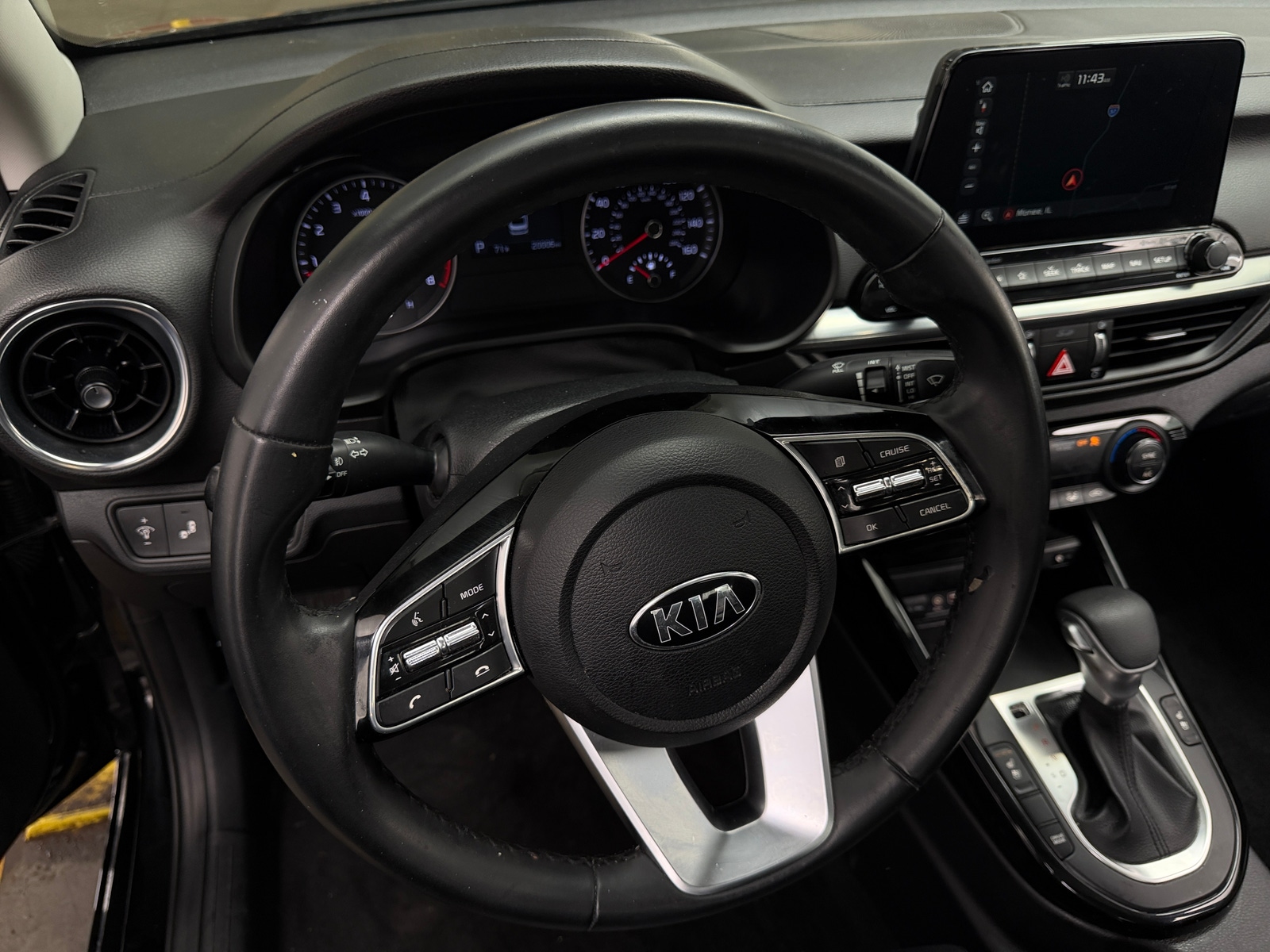 Thumbnail: 2021 Kia Forte - 4