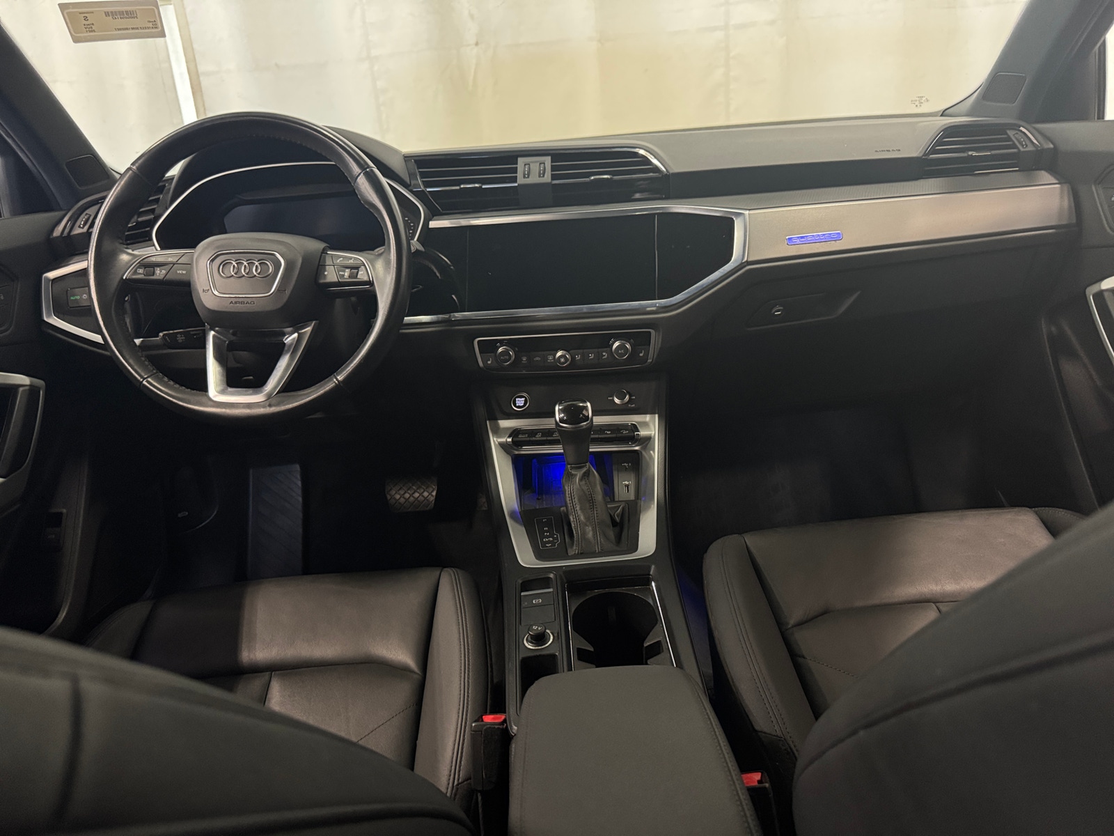 Thumbnail: 2021 Audi Q3 - 2