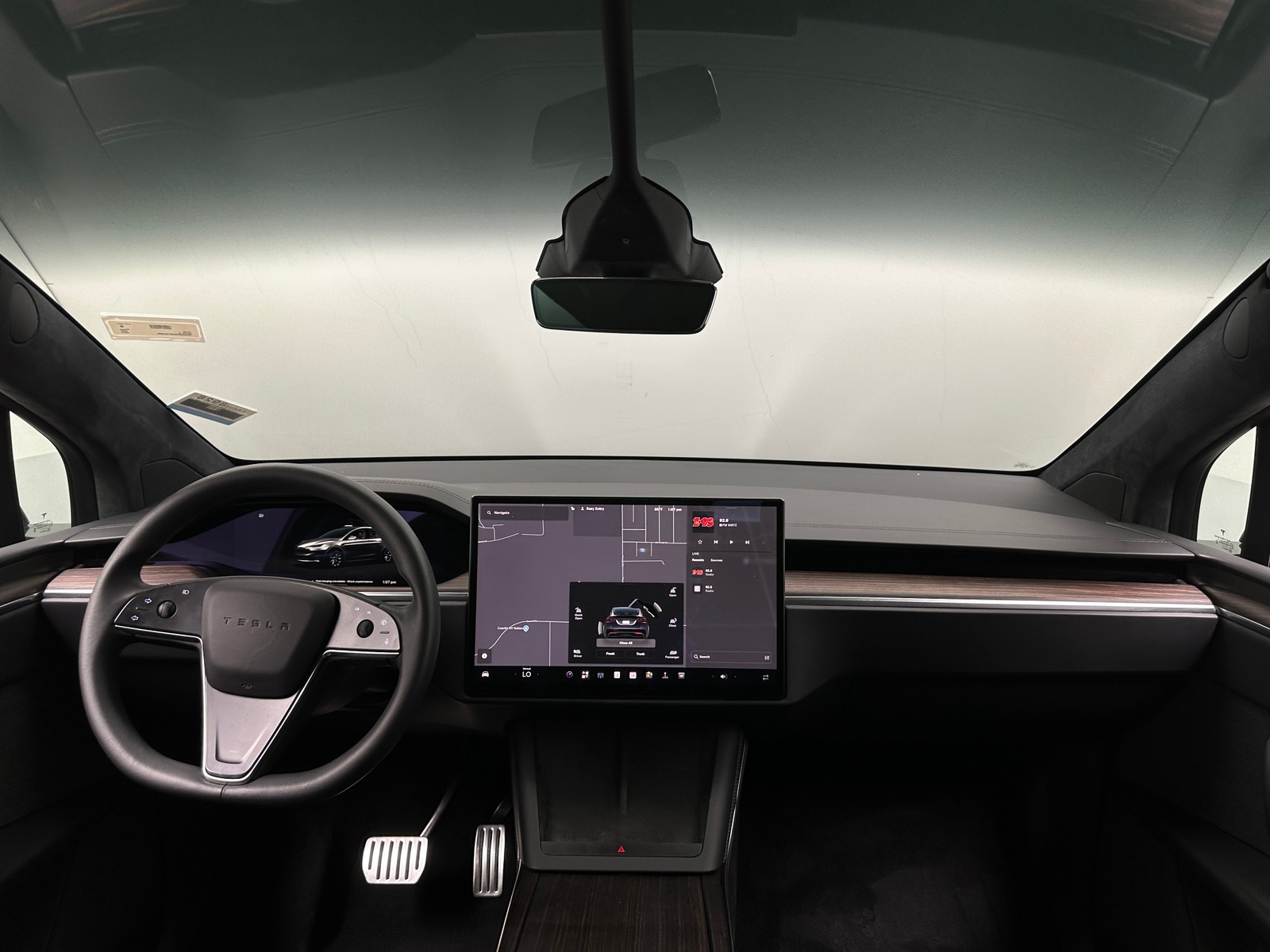Thumbnail: 2024 Tesla Model X - 2