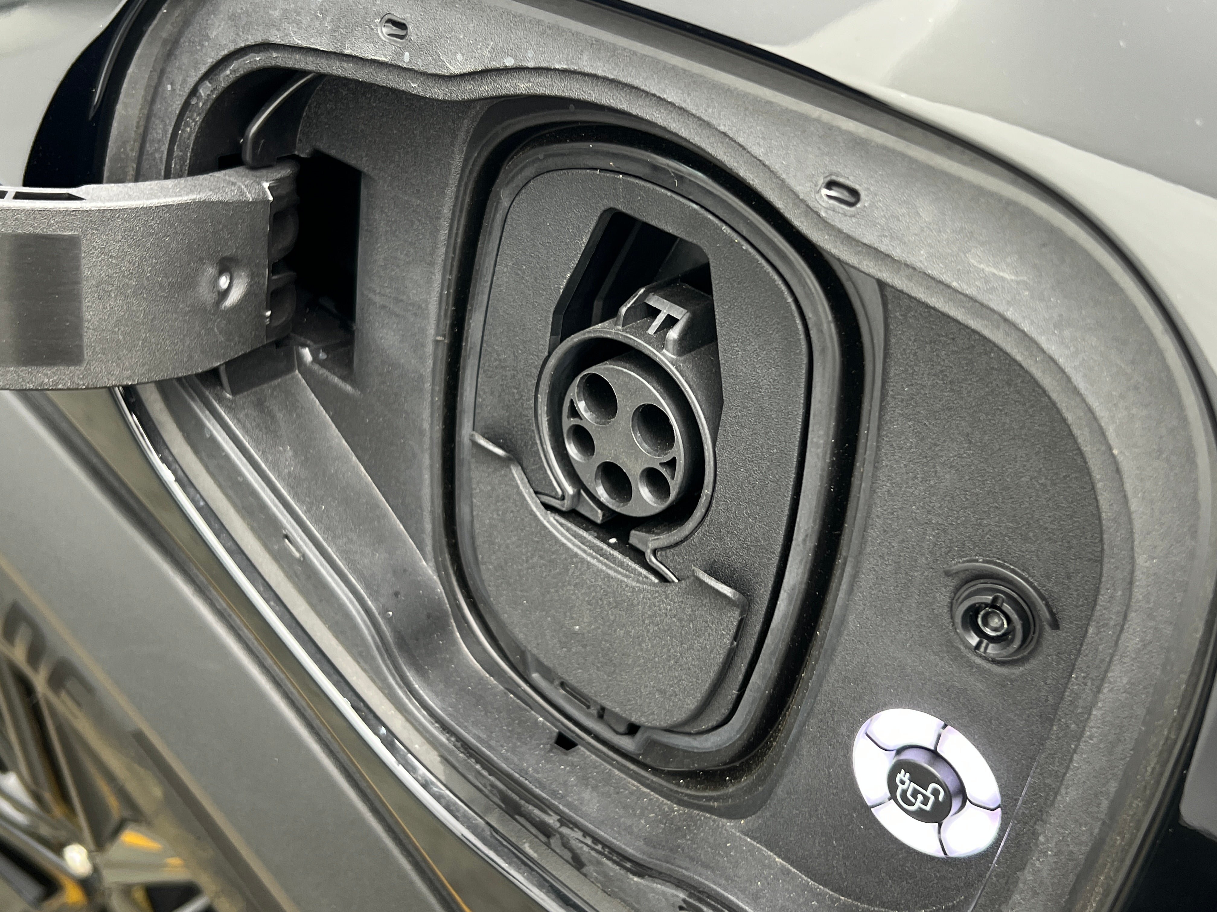 Used 2025 Ford Mustang Mach-E Select RWD with VIN 3FMTK1R41SMA46516 for sale in Oak Creek, WI