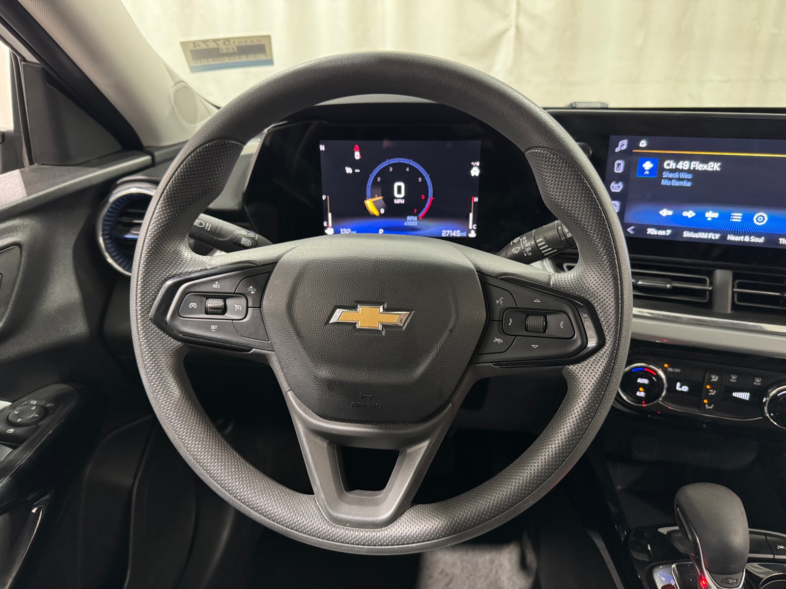 Thumbnail: 2025 Chevrolet Trax - 4