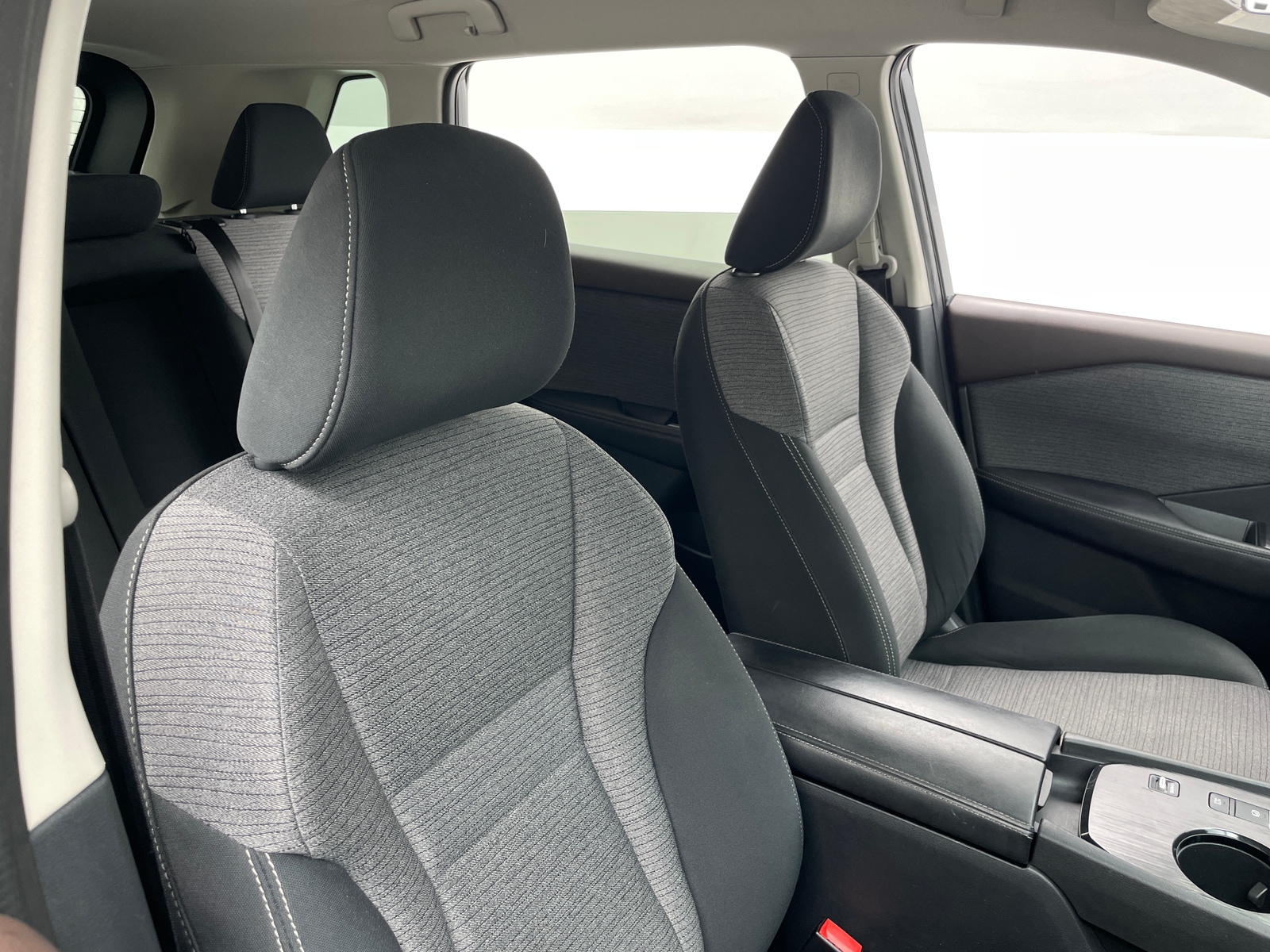 Thumbnail: 2021 Nissan Rogue - 2