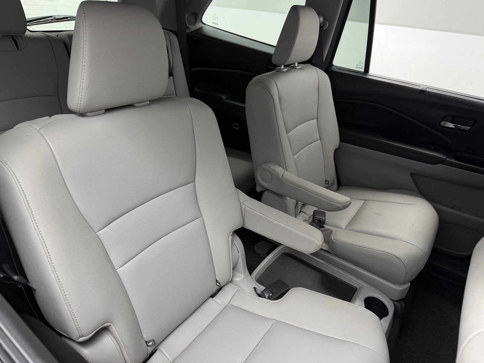 Thumbnail: 2019 Honda Pilot - 5