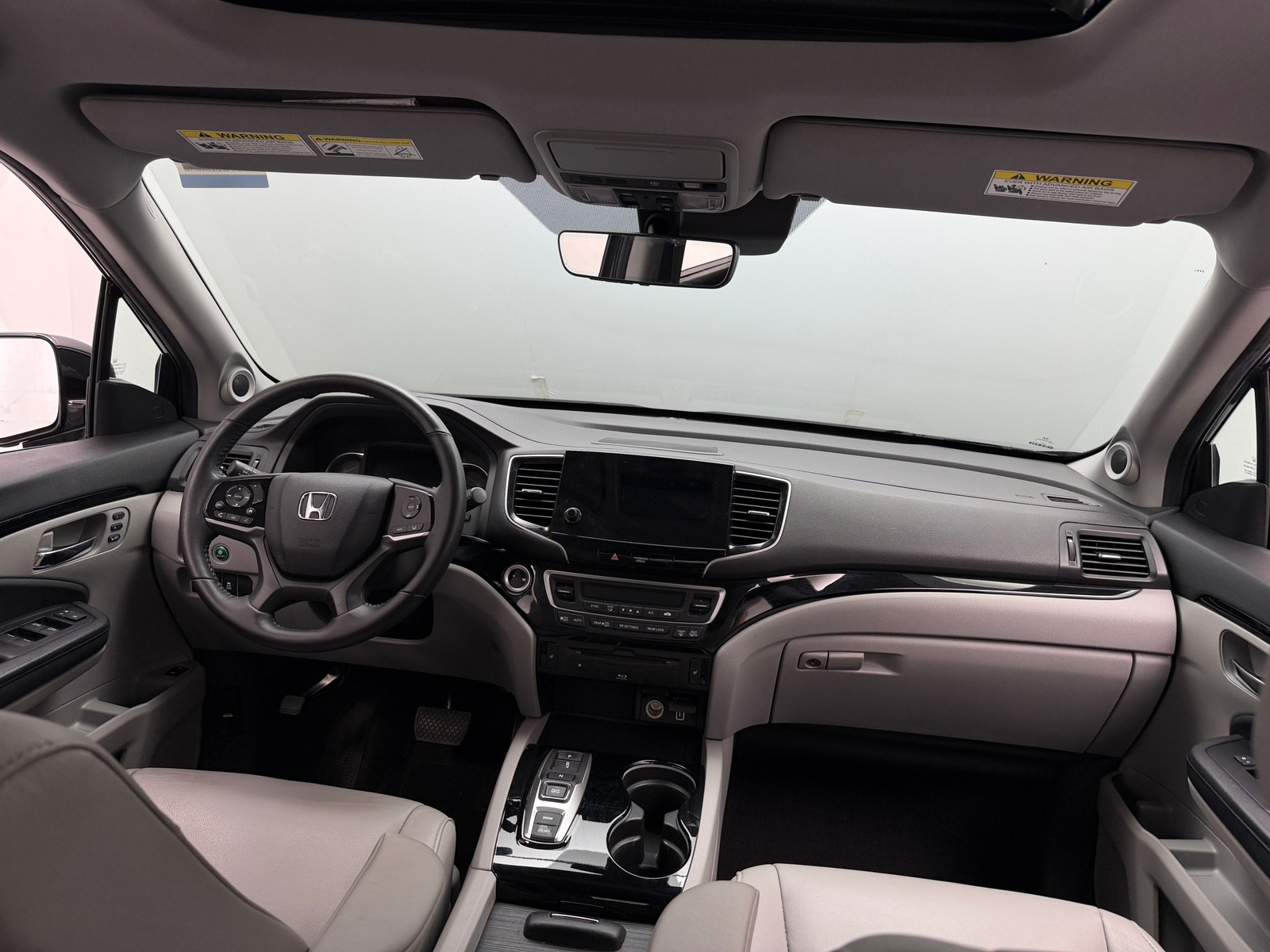 Thumbnail: 2019 Honda Pilot - 2