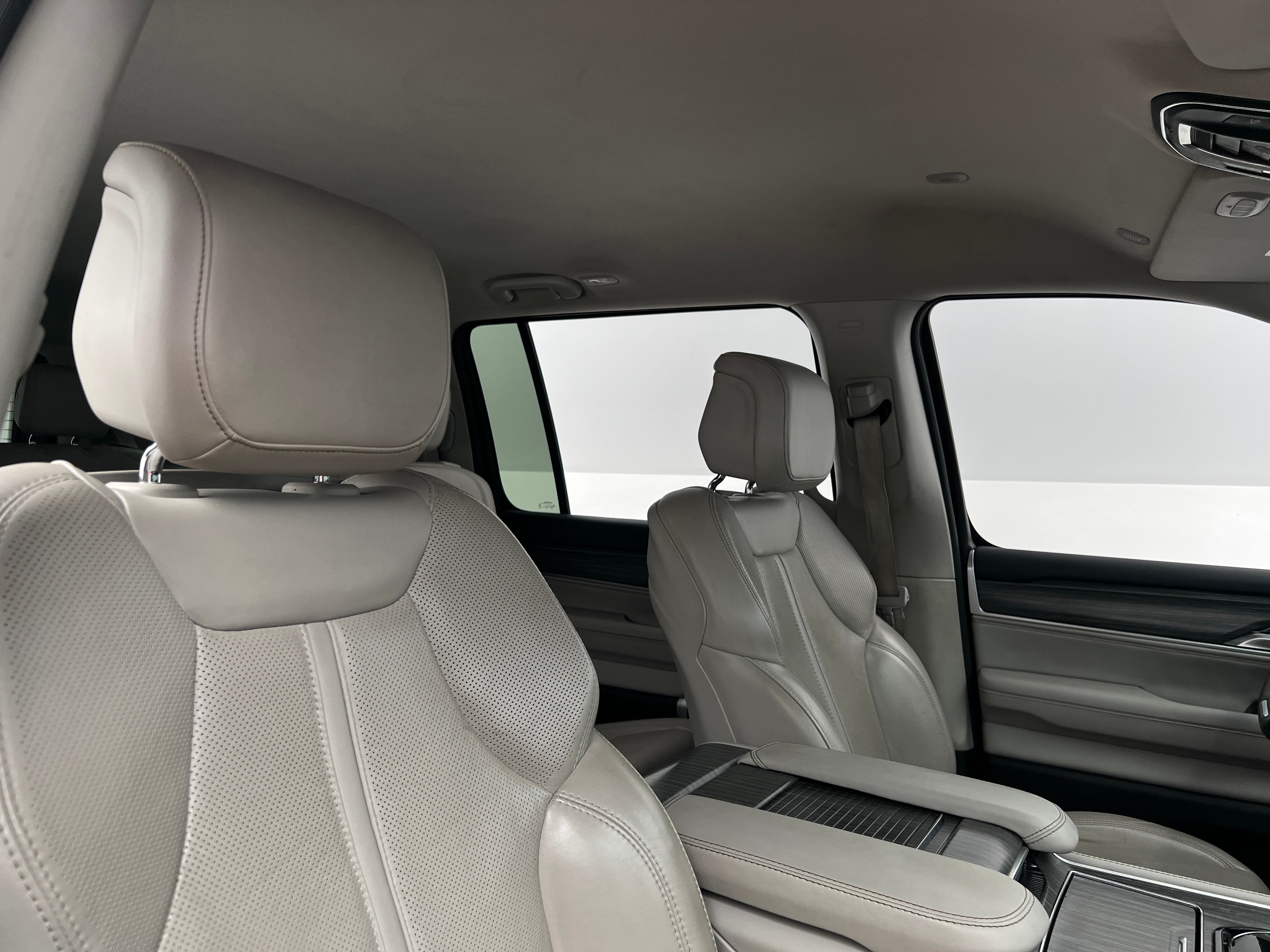 2024 Jeep Wagoneer