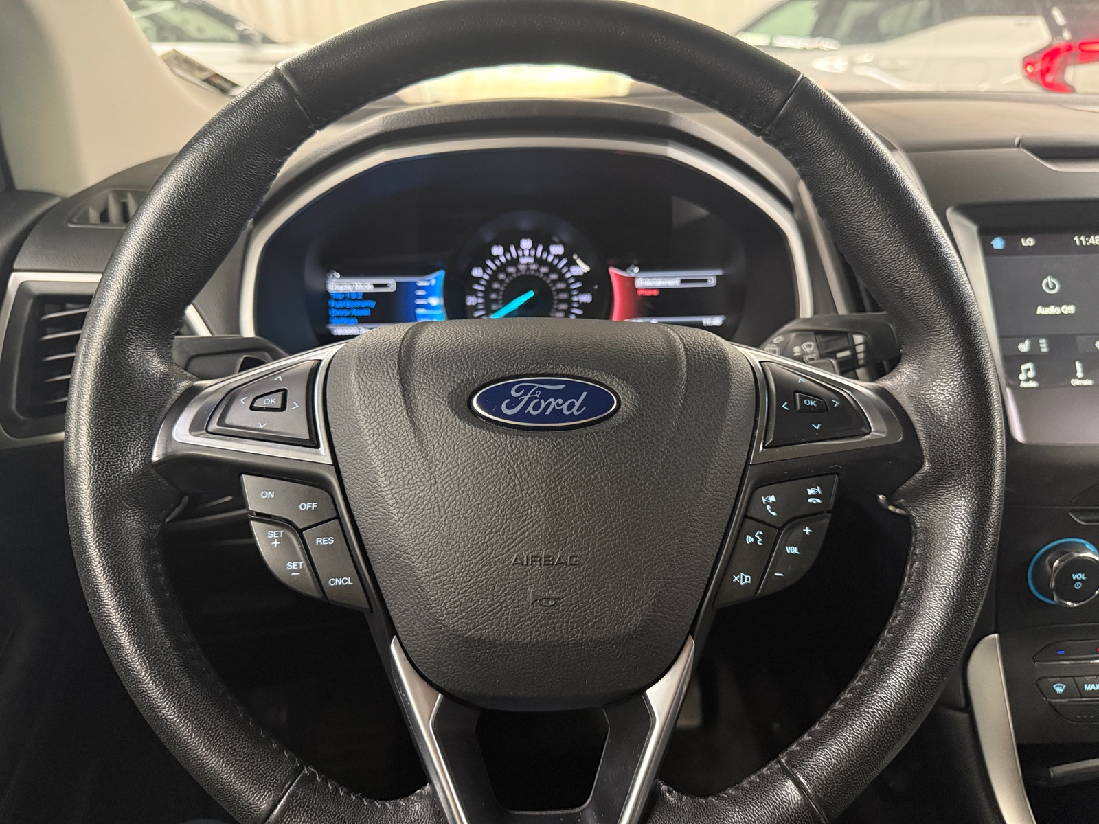 Thumbnail: 2017 Ford Edge - 4