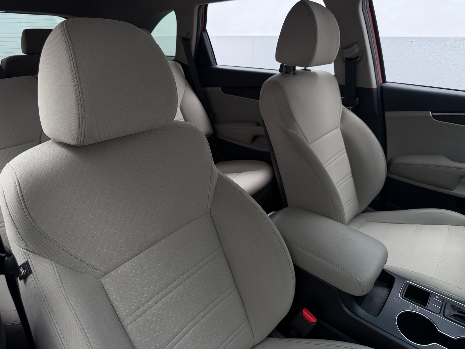 Thumbnail: 2019 Kia Sorento - 2
