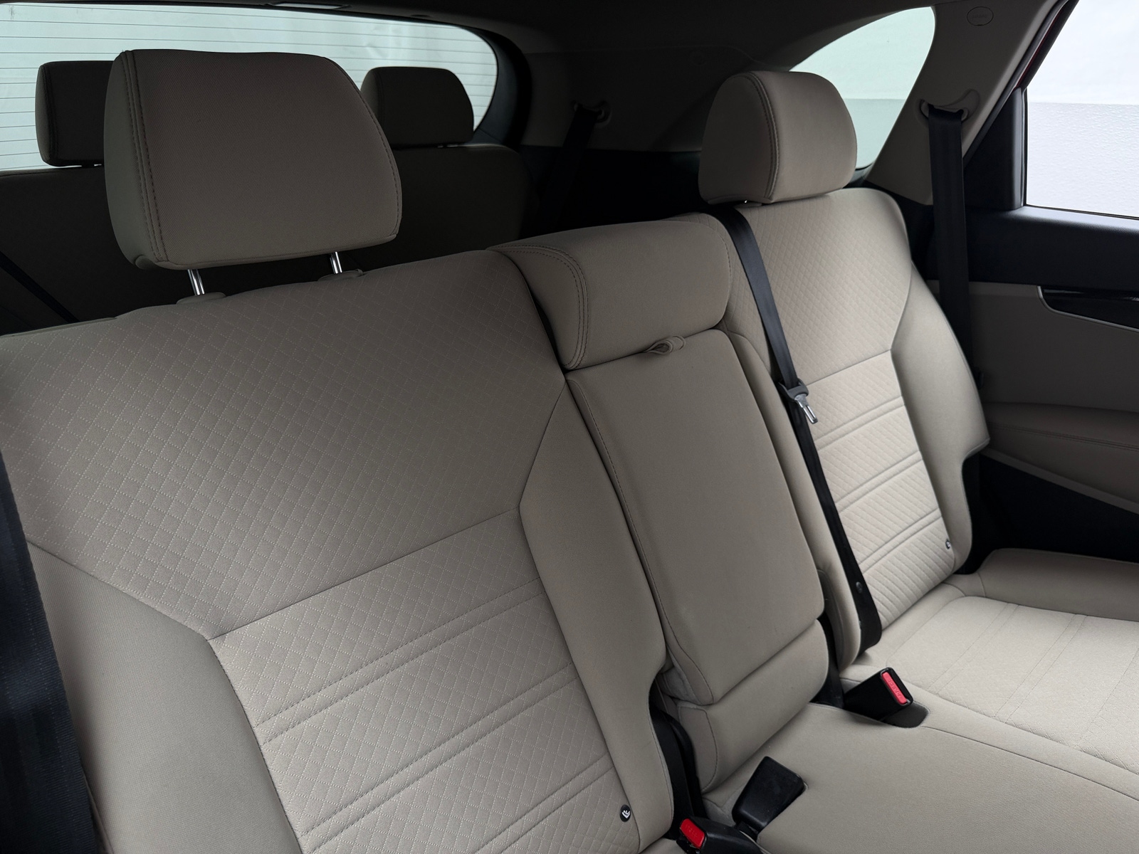 Thumbnail: 2019 Kia Sorento - 6