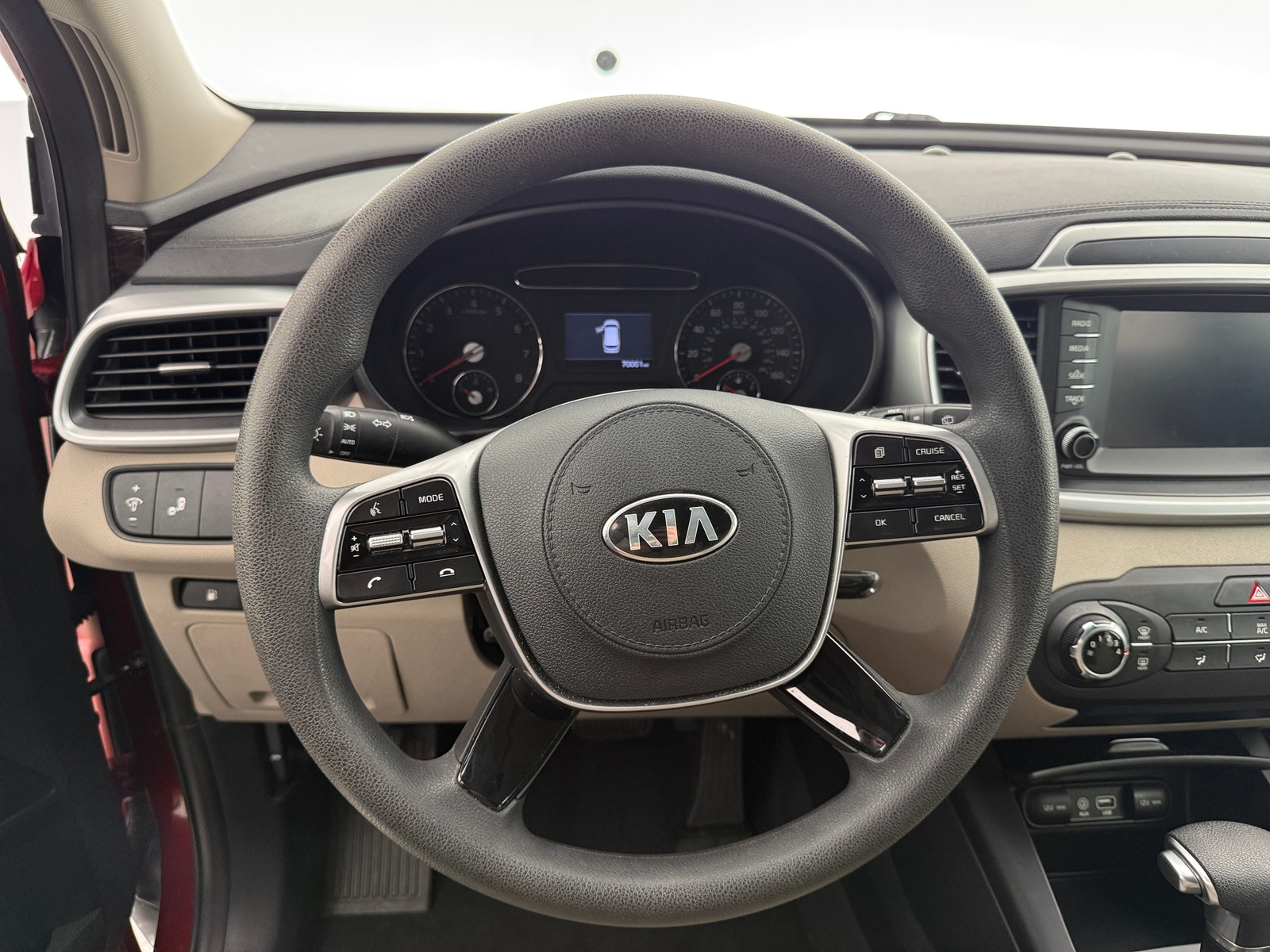 Thumbnail: 2019 Kia Sorento - 5