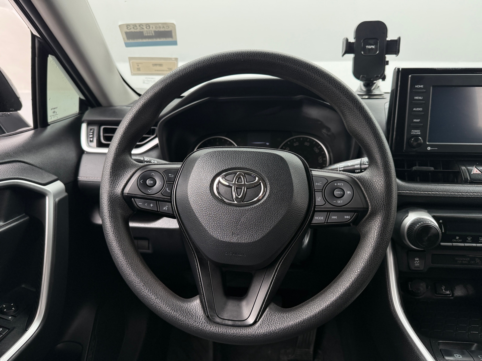 Thumbnail: 2022 Toyota RAV4 - 5