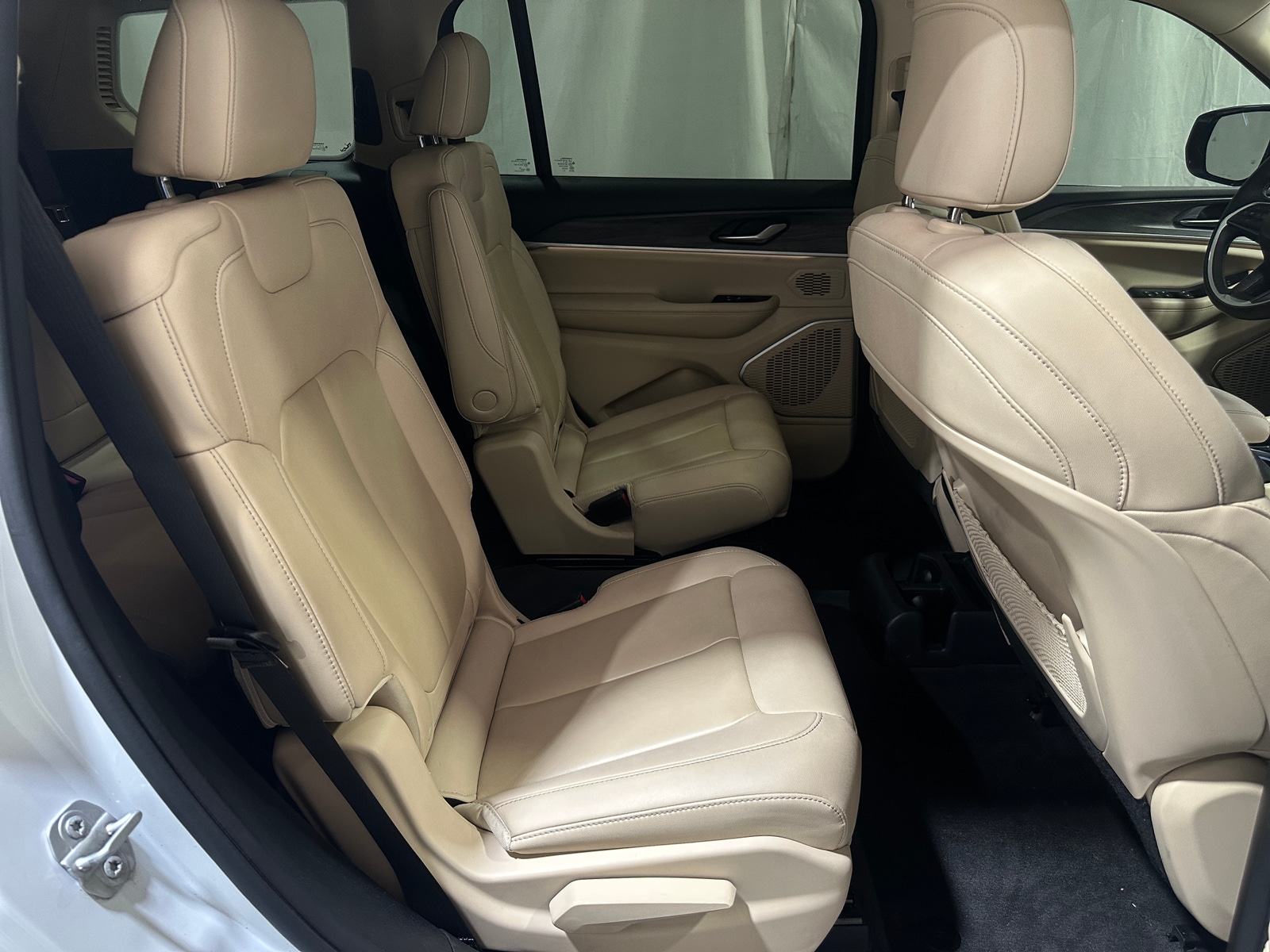 Thumbnail: 2021 Jeep Grand Cherokee L - 5