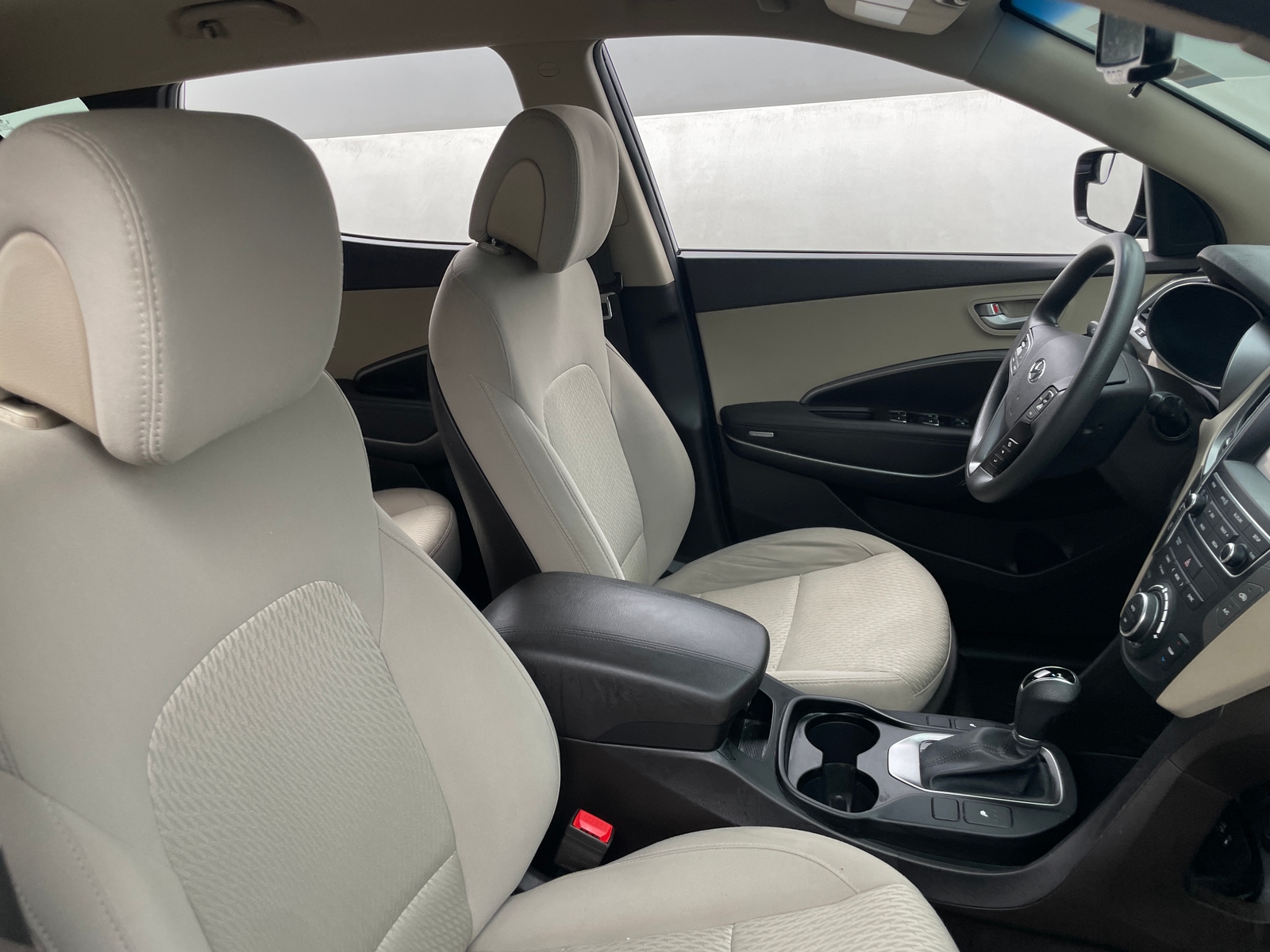 Thumbnail: 2018 Hyundai Santa Fe - 2