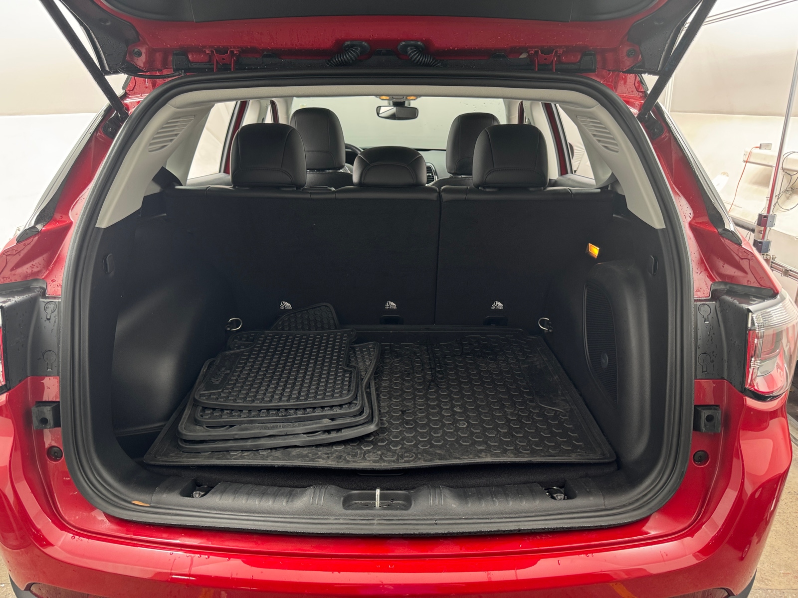 Thumbnail: 2021 Jeep Compass - 7