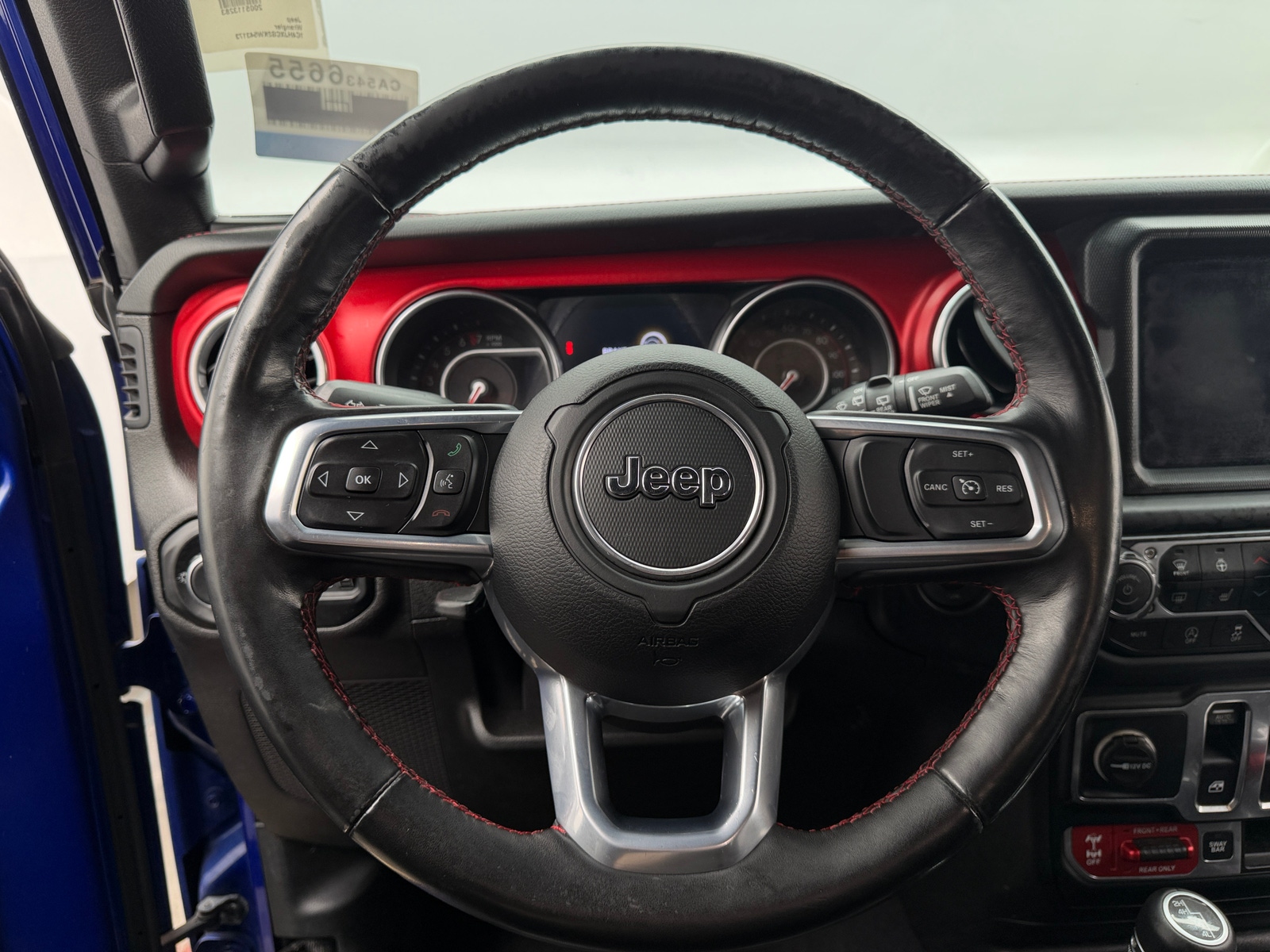 Thumbnail: 2019 Jeep Wrangler - 3