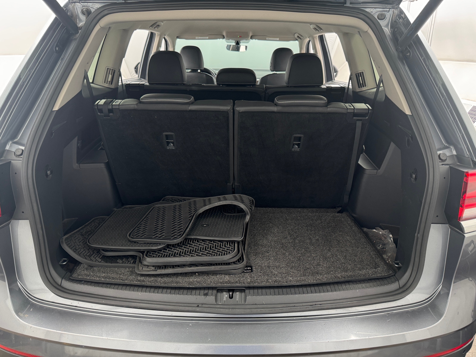 Thumbnail: 2021 Volkswagen Atlas - 6