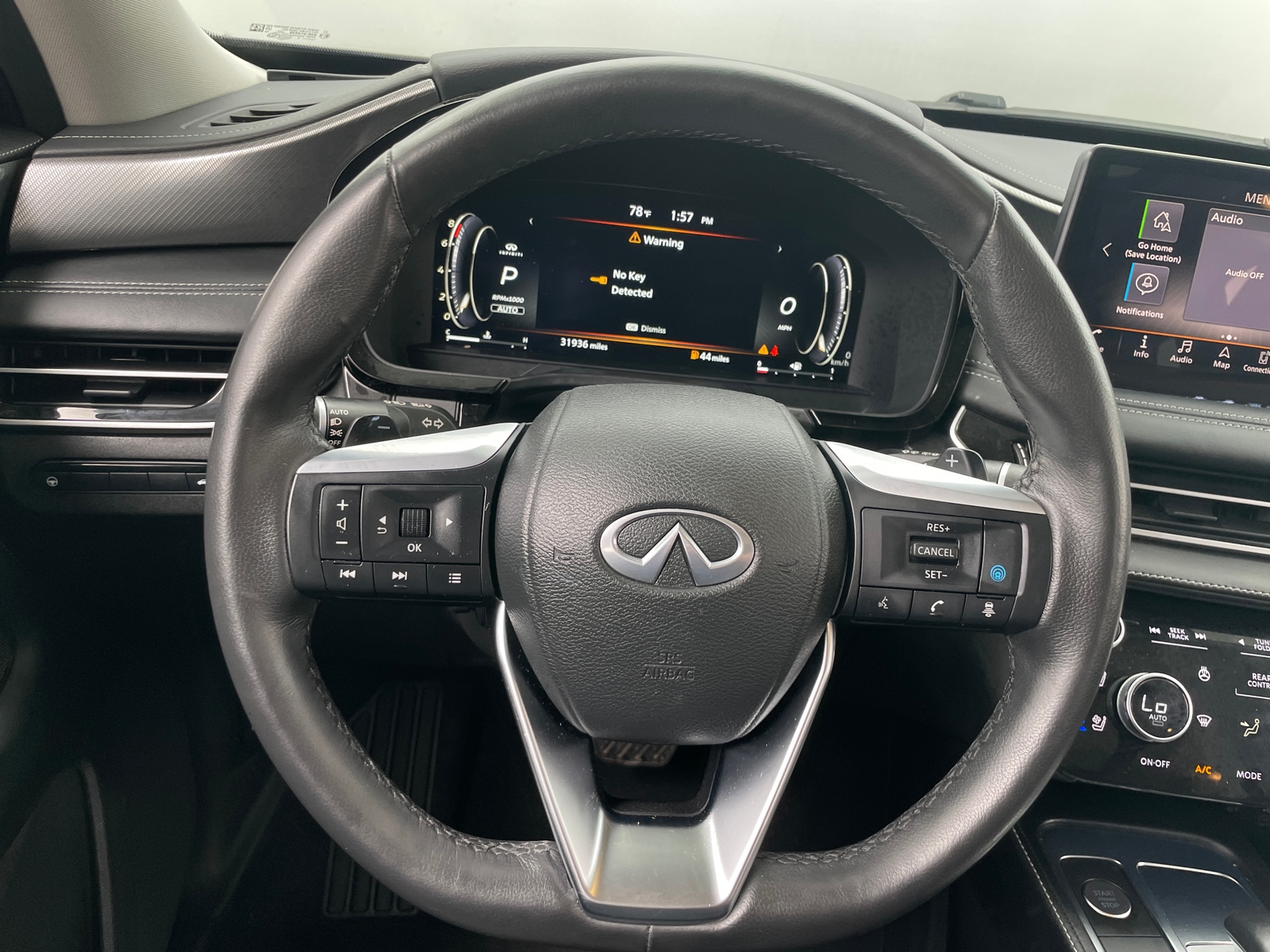 Thumbnail: 2023 INFINITI QX60 - 4