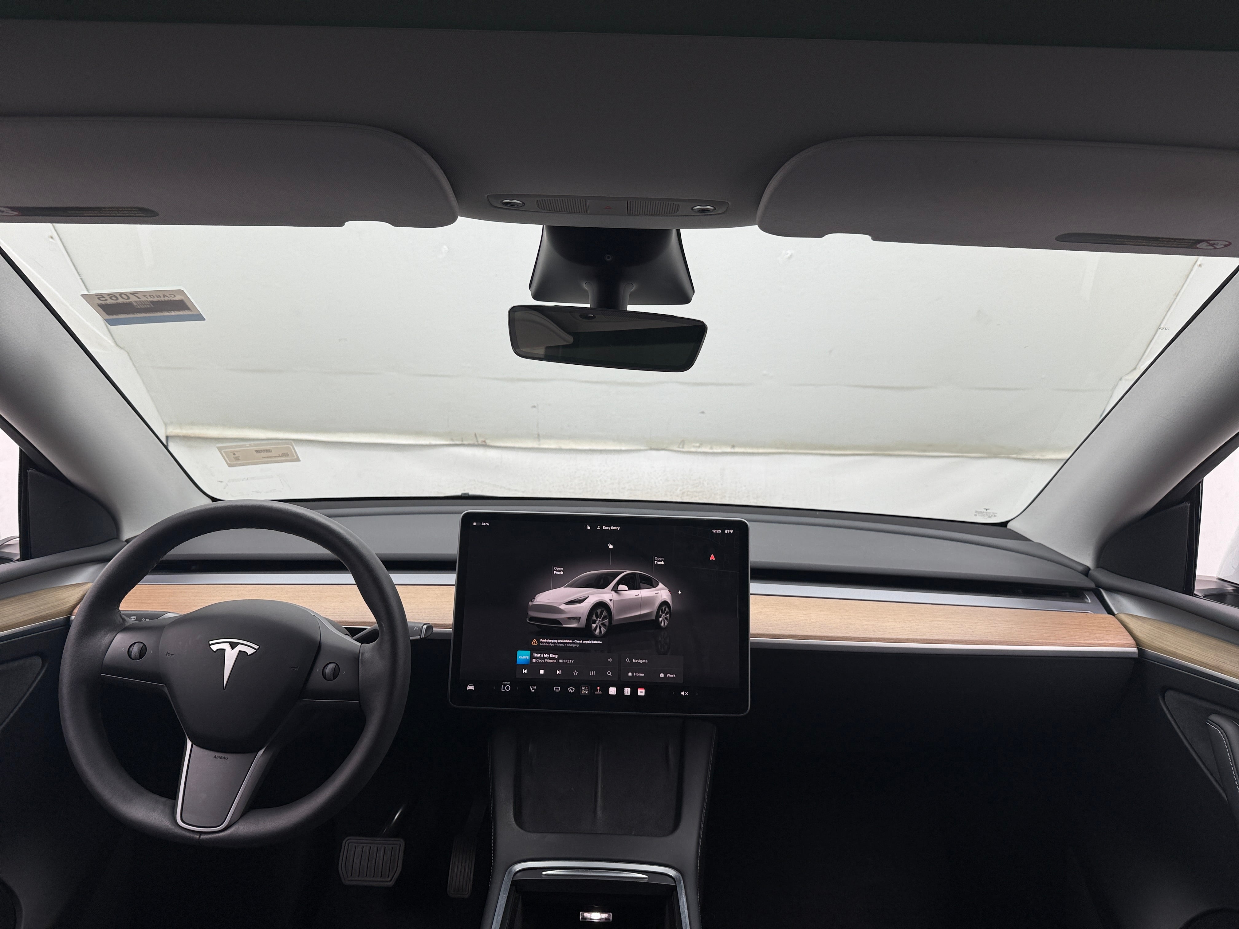 Used 2023 Tesla Model Y Long Range with VIN 7SAYGDEE8PA059349 for sale in Oak Creek, WI