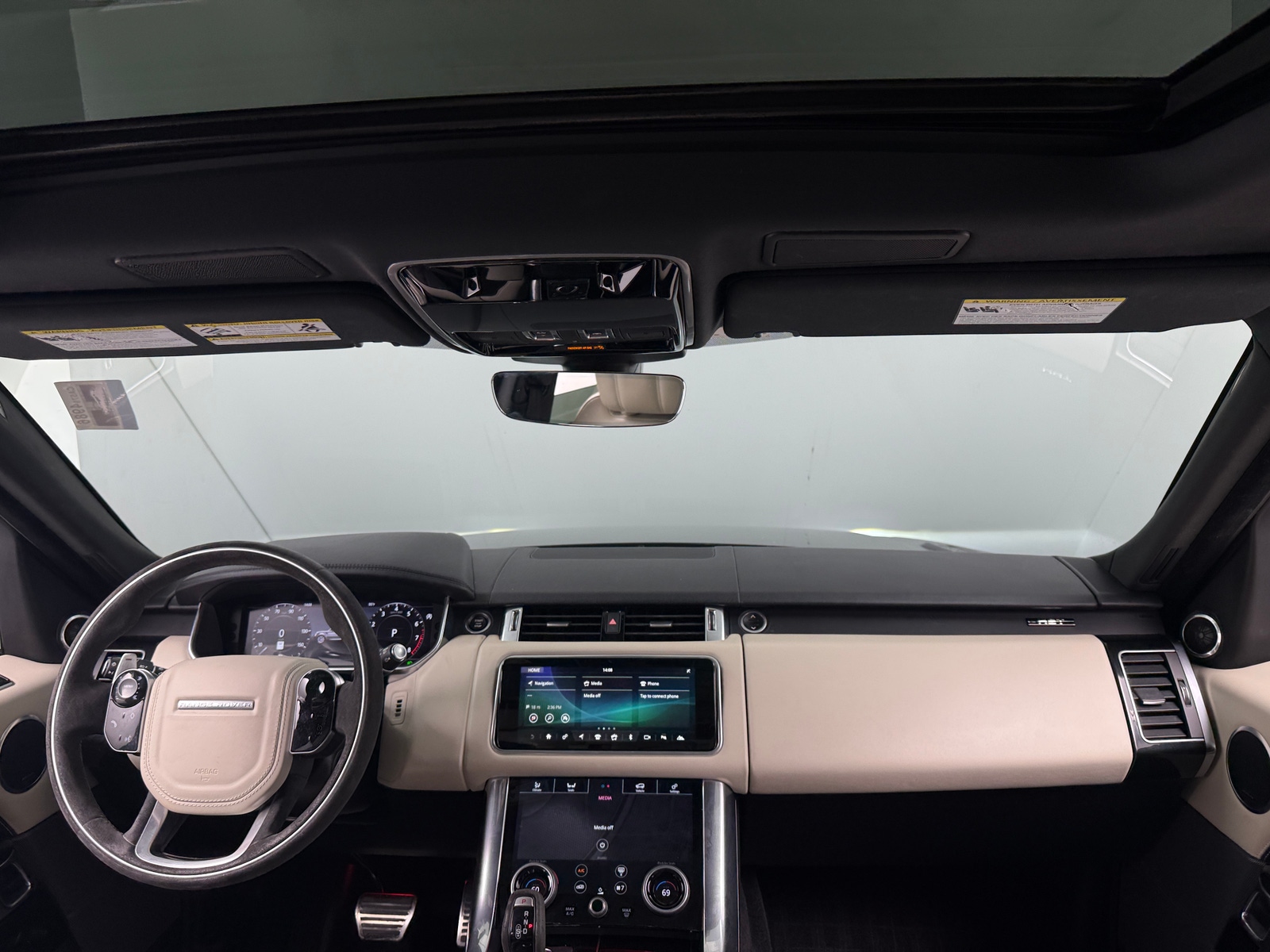 Thumbnail: 2020 Land Rover Range Rover Sport - 2