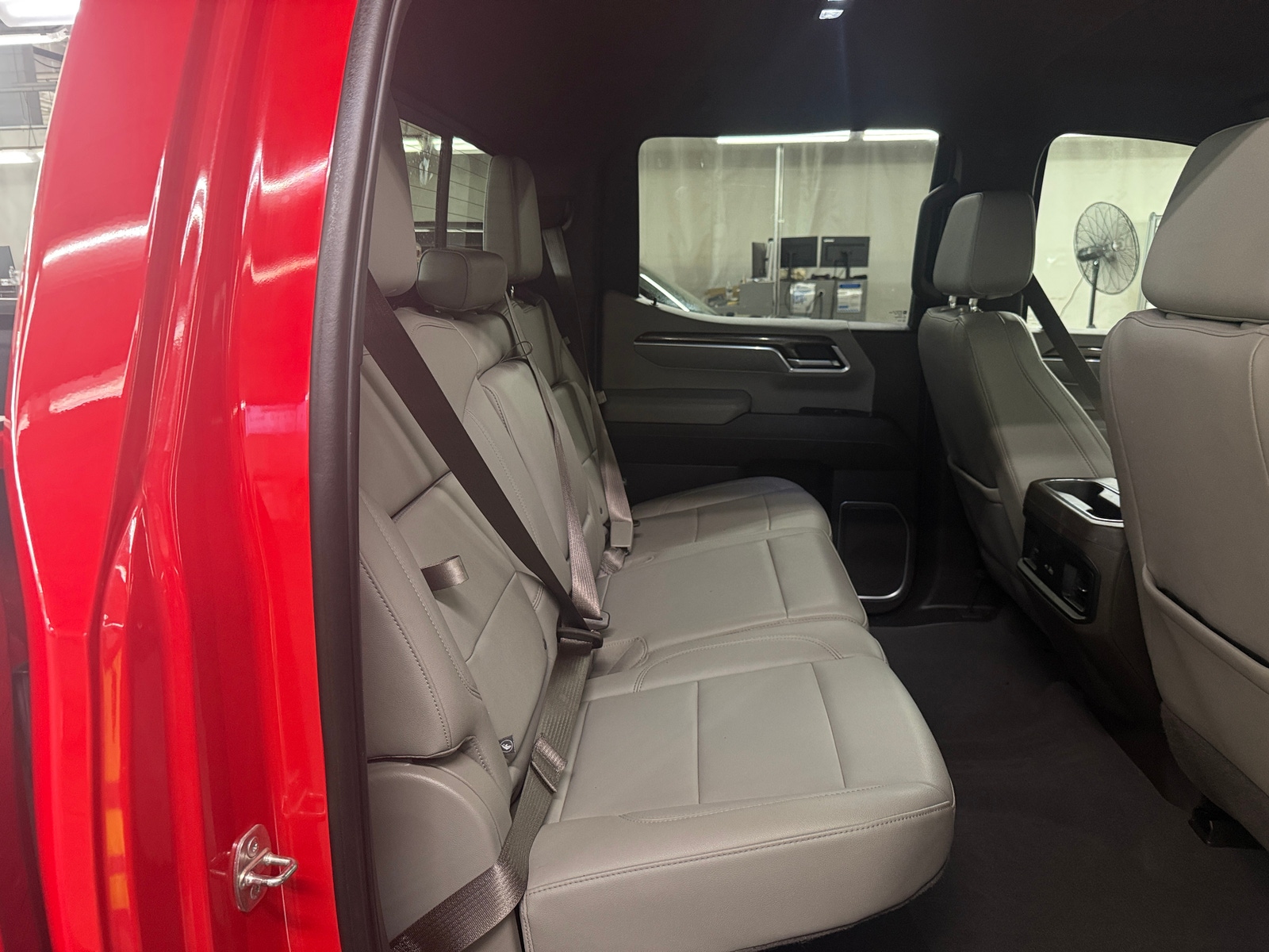 Thumbnail: 2022 Chevrolet Silverado 1500 - 6