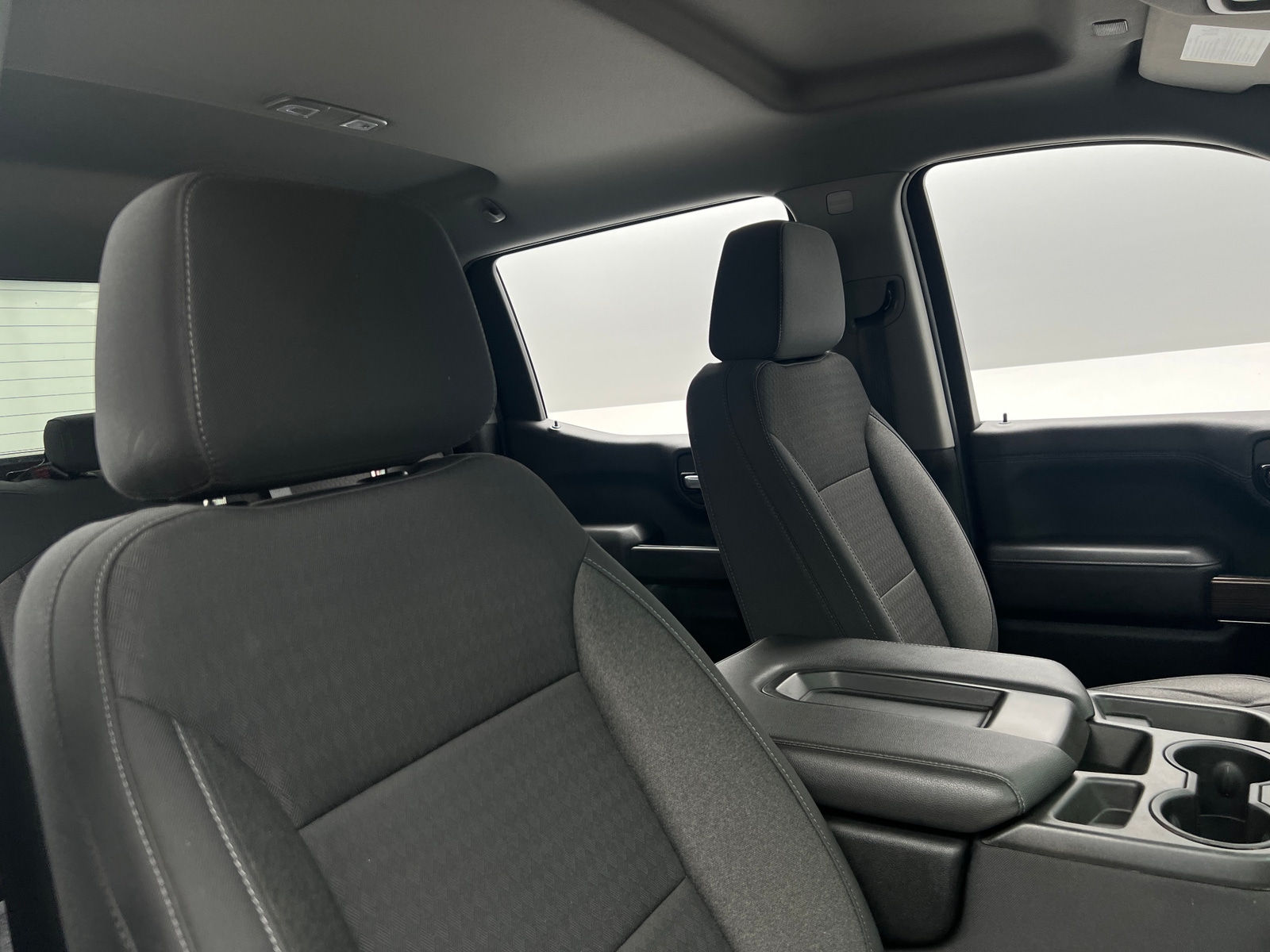 Thumbnail: 2020 Chevrolet Silverado 1500 - 2