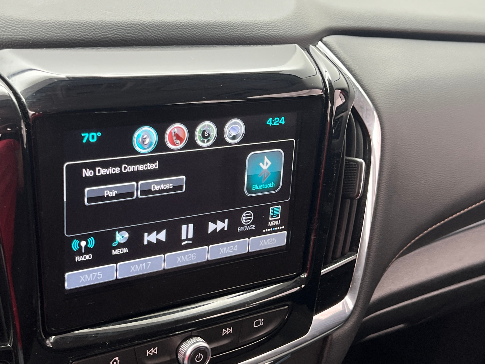 Thumbnail: 2018 Chevrolet Traverse - 4