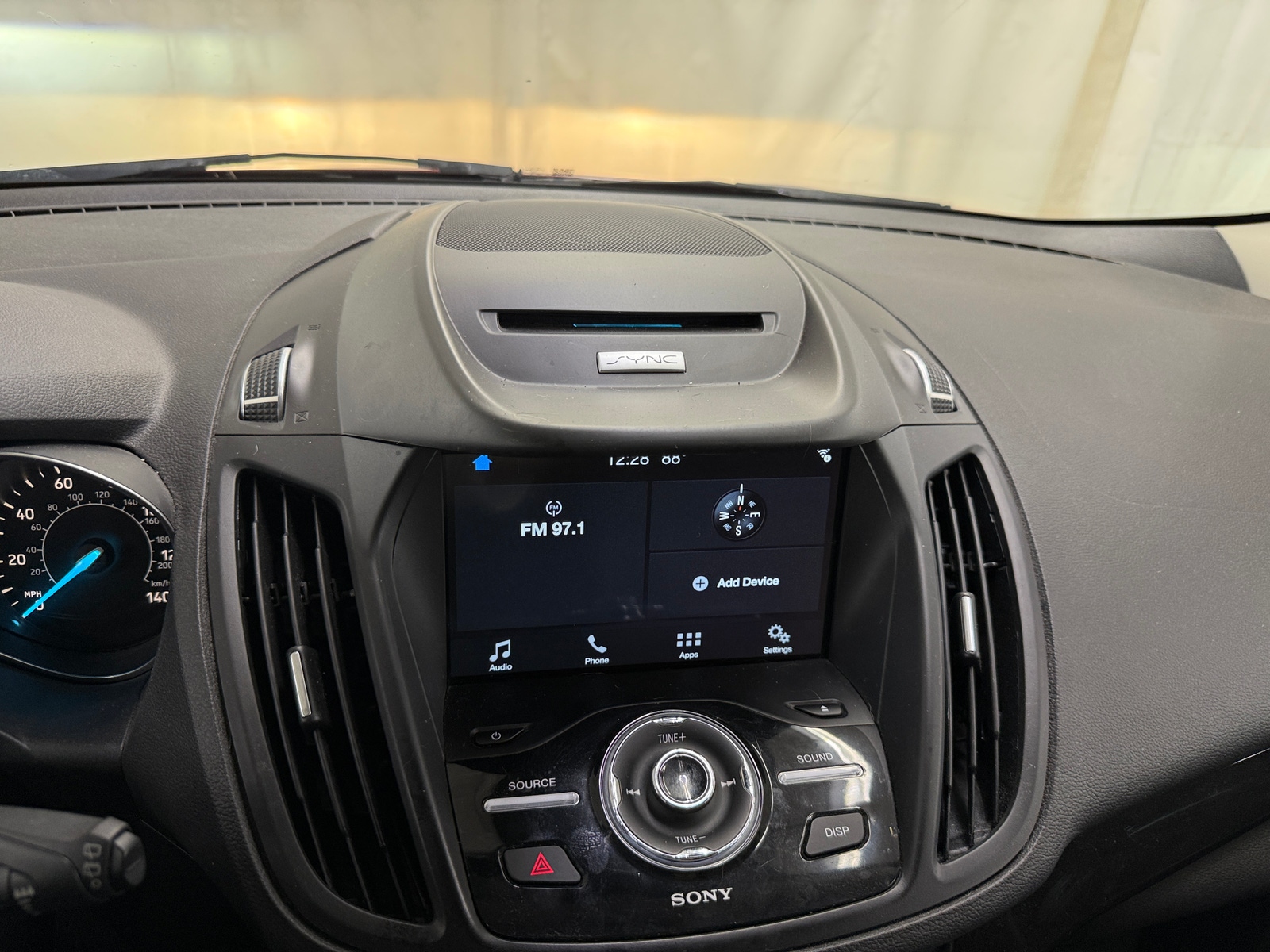 Thumbnail: 2017 Ford Escape - 3