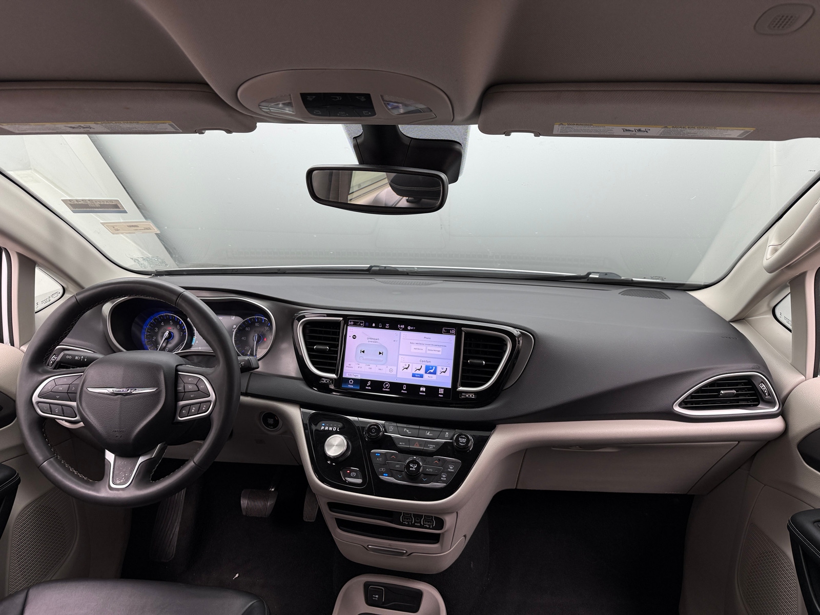 Thumbnail: 2024 Chrysler Pacifica - 2