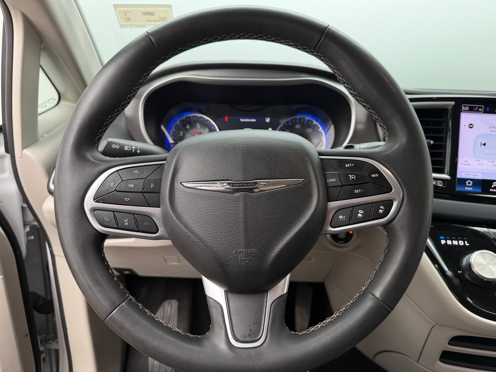 Thumbnail: 2024 Chrysler Pacifica - 4