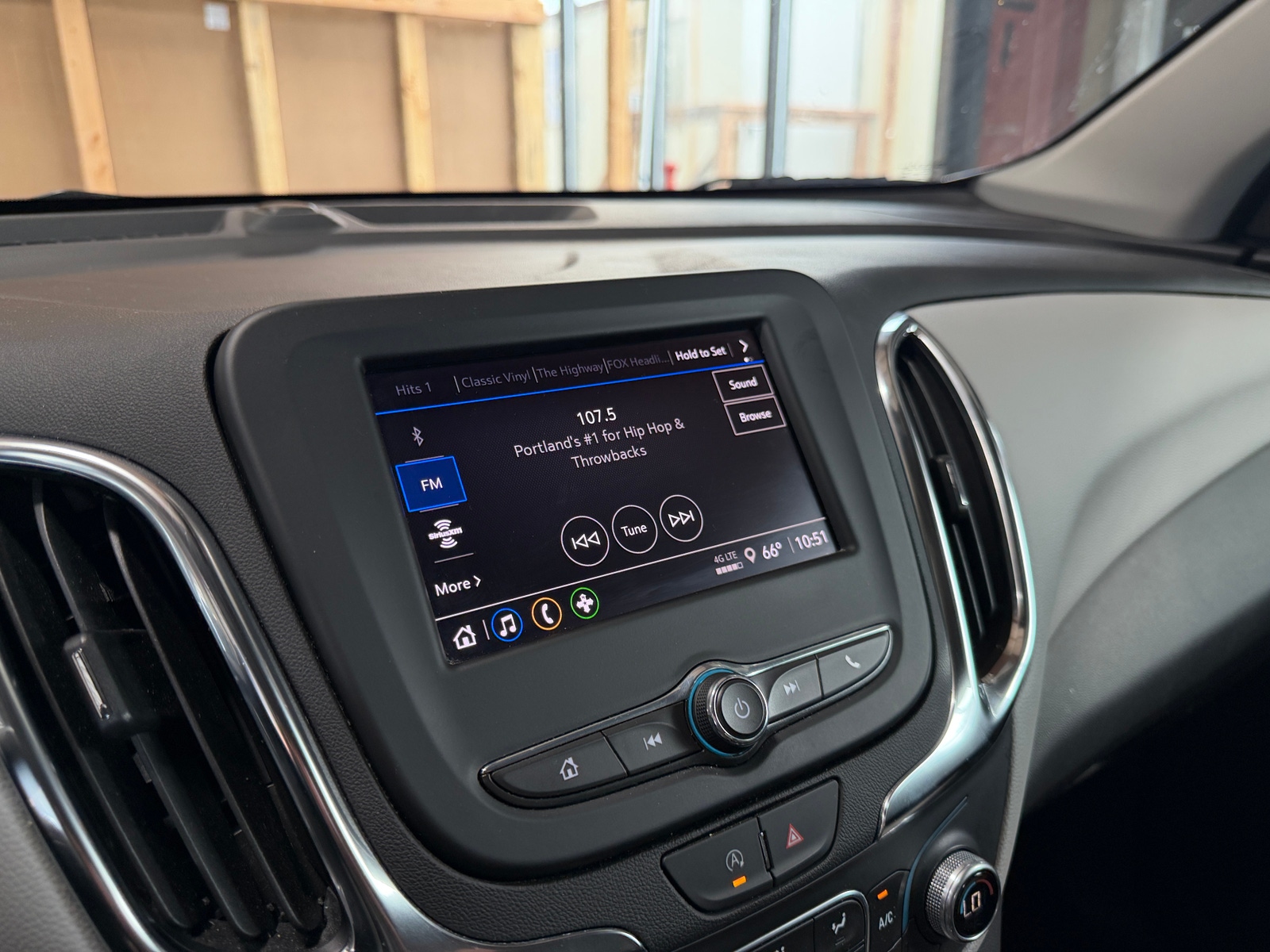 Thumbnail: 2024 Chevrolet Equinox - 4