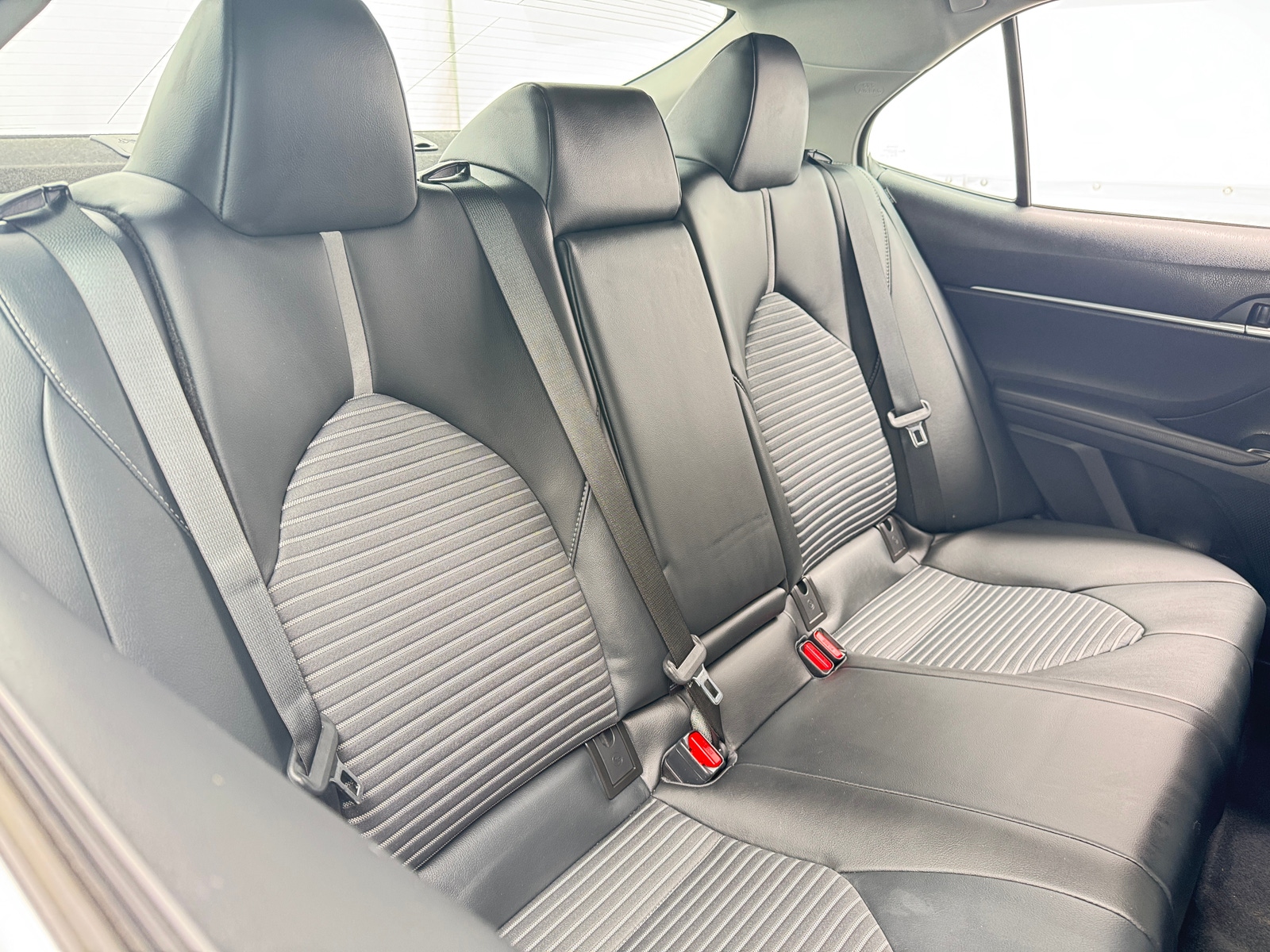 Thumbnail: 2020 Toyota Camry - 6