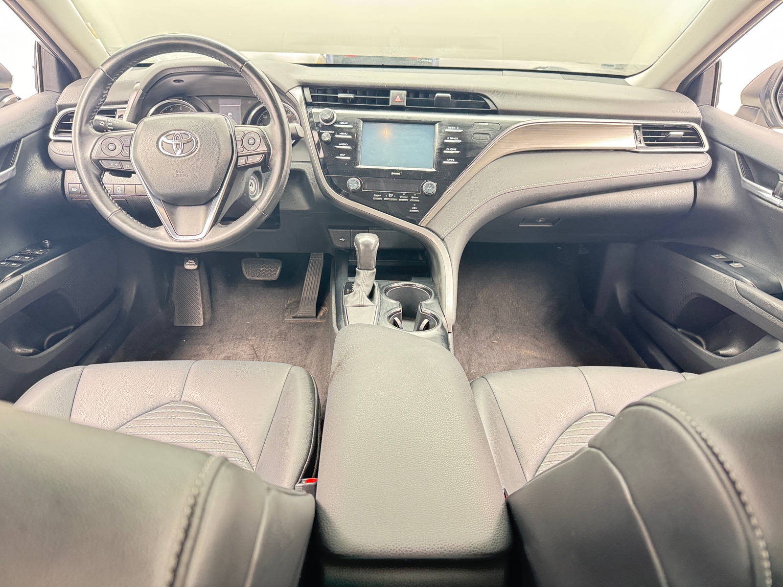 Thumbnail: 2020 Toyota Camry - 3