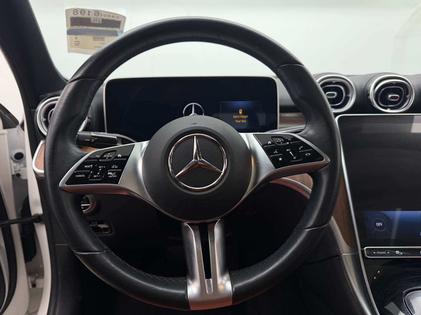 Thumbnail: 2022 Mercedes-Benz C-Class - 4