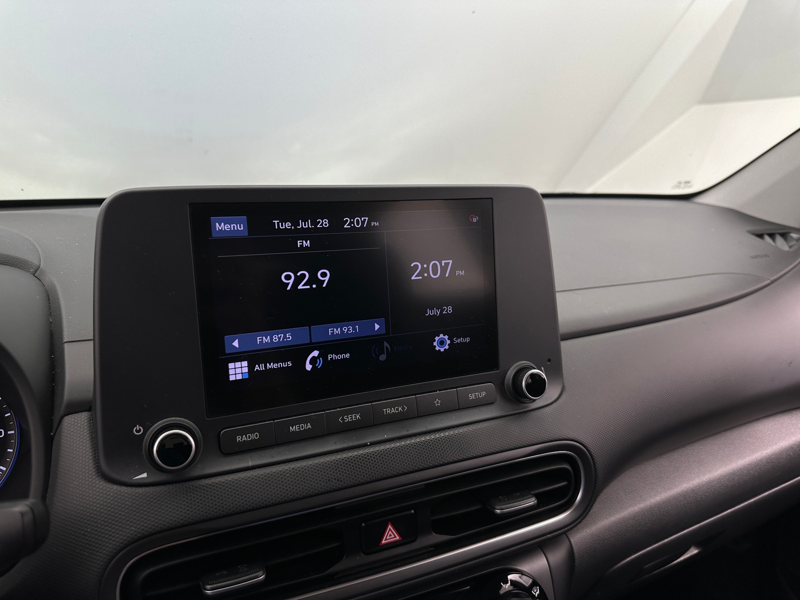 Thumbnail: 2022 Hyundai Kona - 4