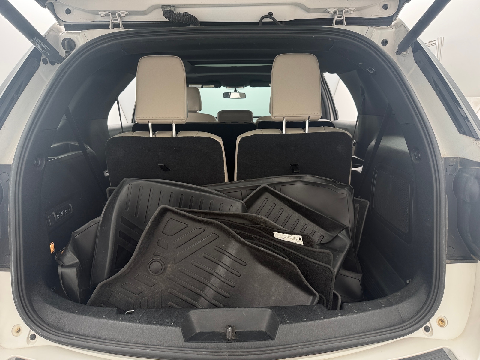 Thumbnail: 2018 Ford Explorer - 6