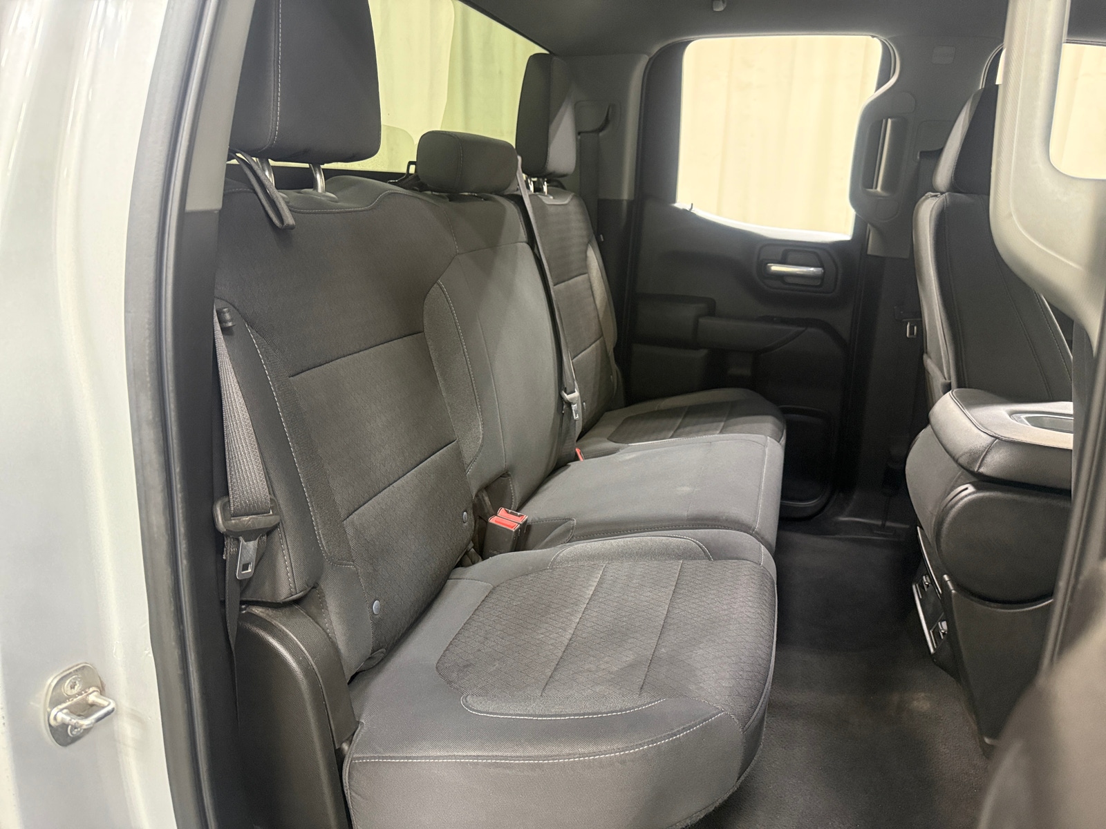 Thumbnail: 2020 Chevrolet Silverado 1500 - 6