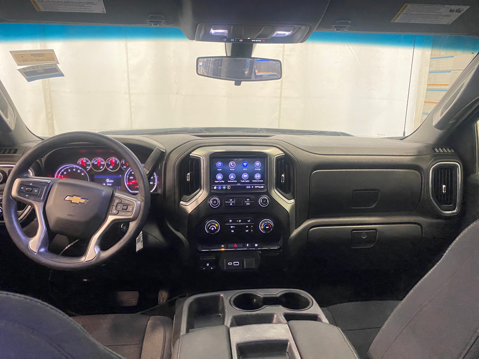 Thumbnail: 2020 Chevrolet Silverado 1500 - 3