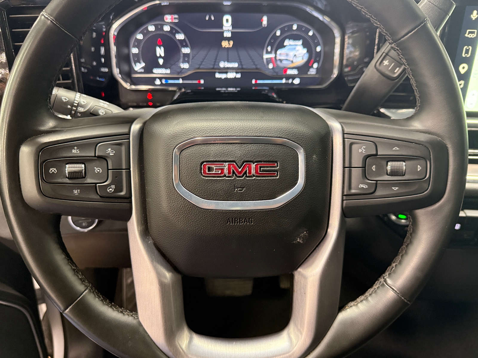 Thumbnail: 2025 GMC Sierra 1500 - 4