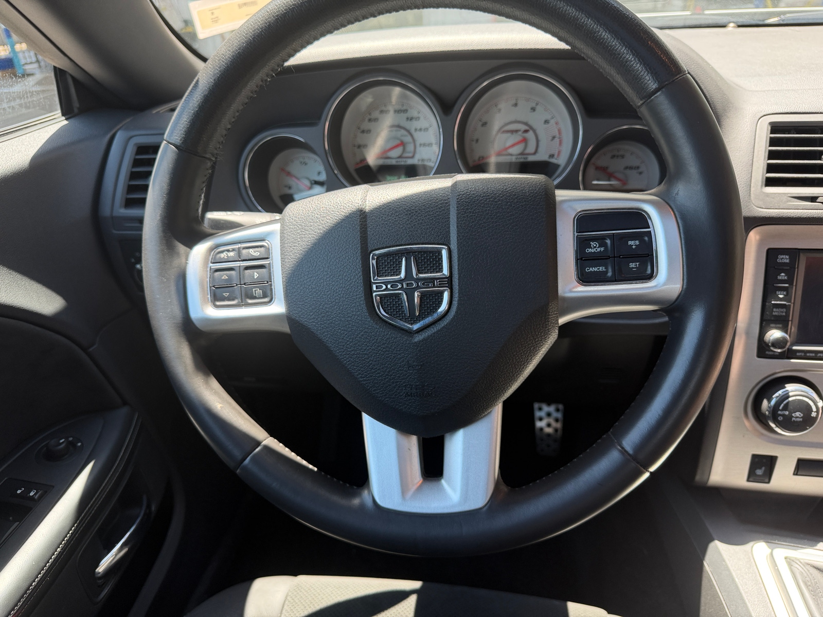 Thumbnail: 2011 Dodge Challenger - 3