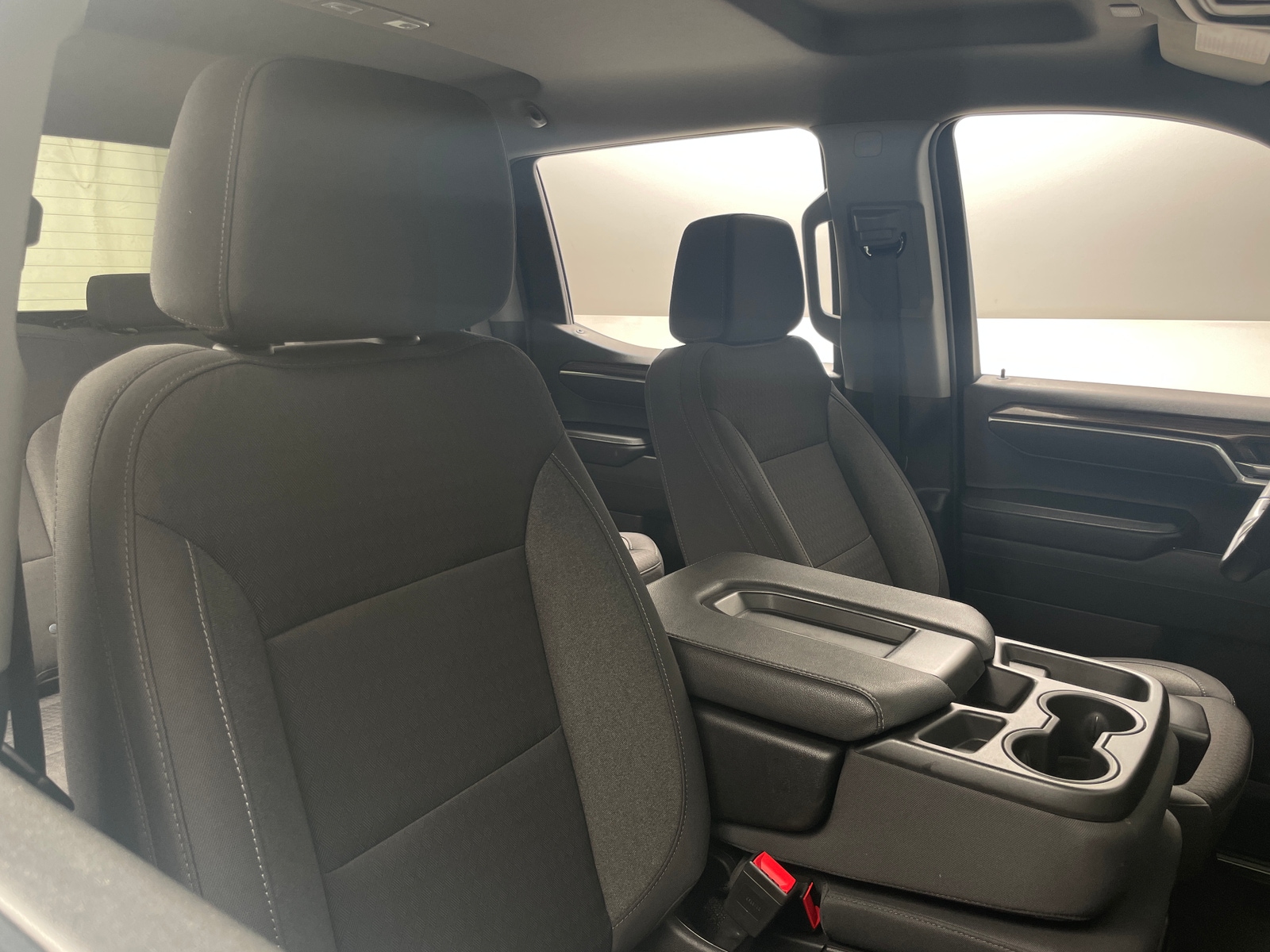 Thumbnail: 2025 Chevrolet Silverado 1500 - 2