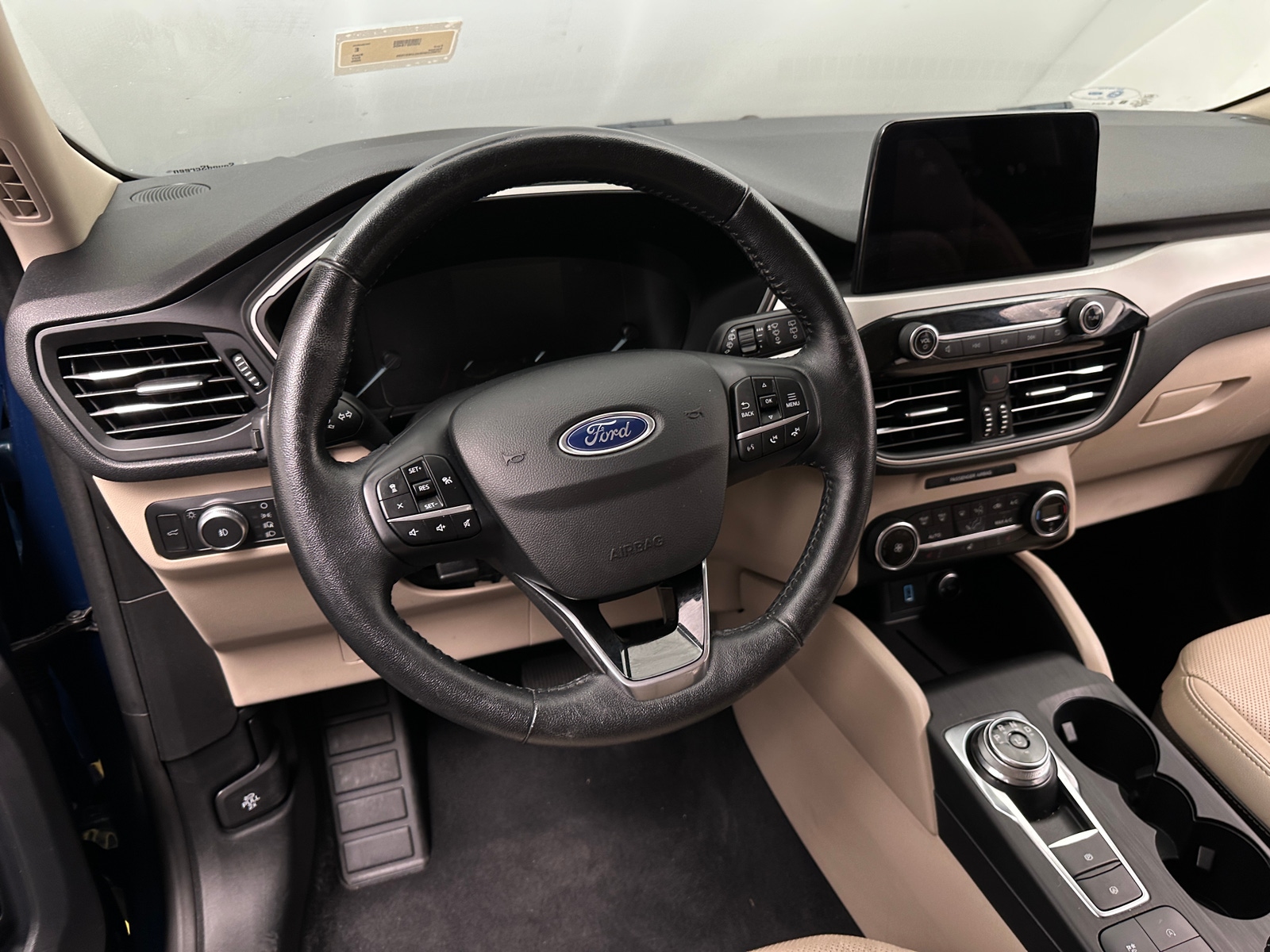 Thumbnail: 2020 Ford Escape - 4