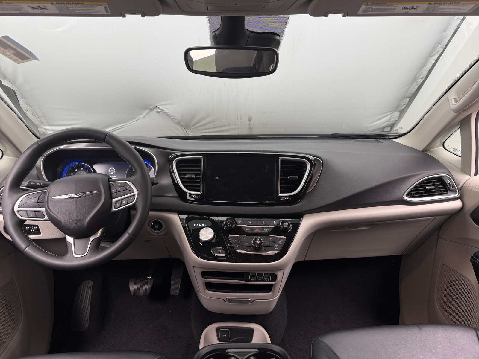 Thumbnail: 2024 Chrysler Pacifica - 2