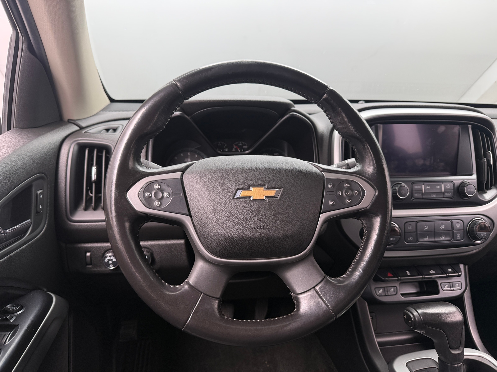 Thumbnail: 2018 Chevrolet Colorado - 4