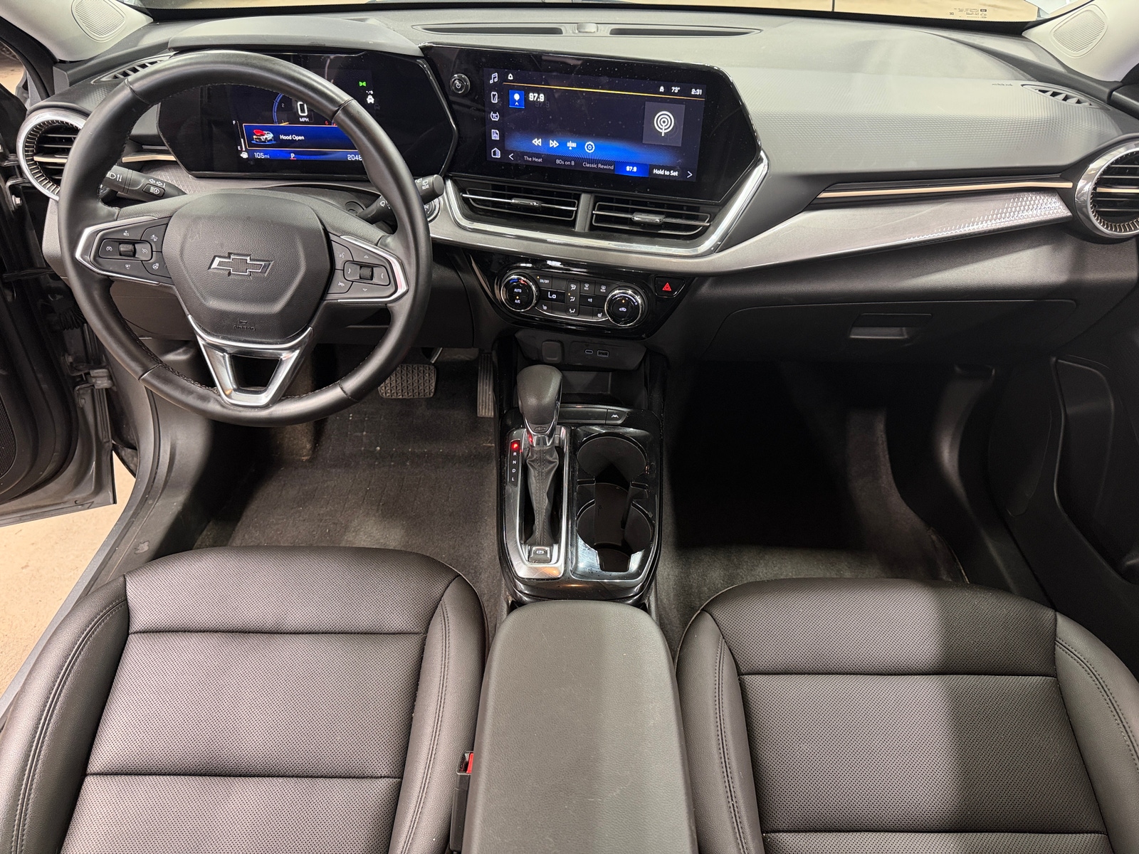 Thumbnail: 2025 Chevrolet Trax - 2
