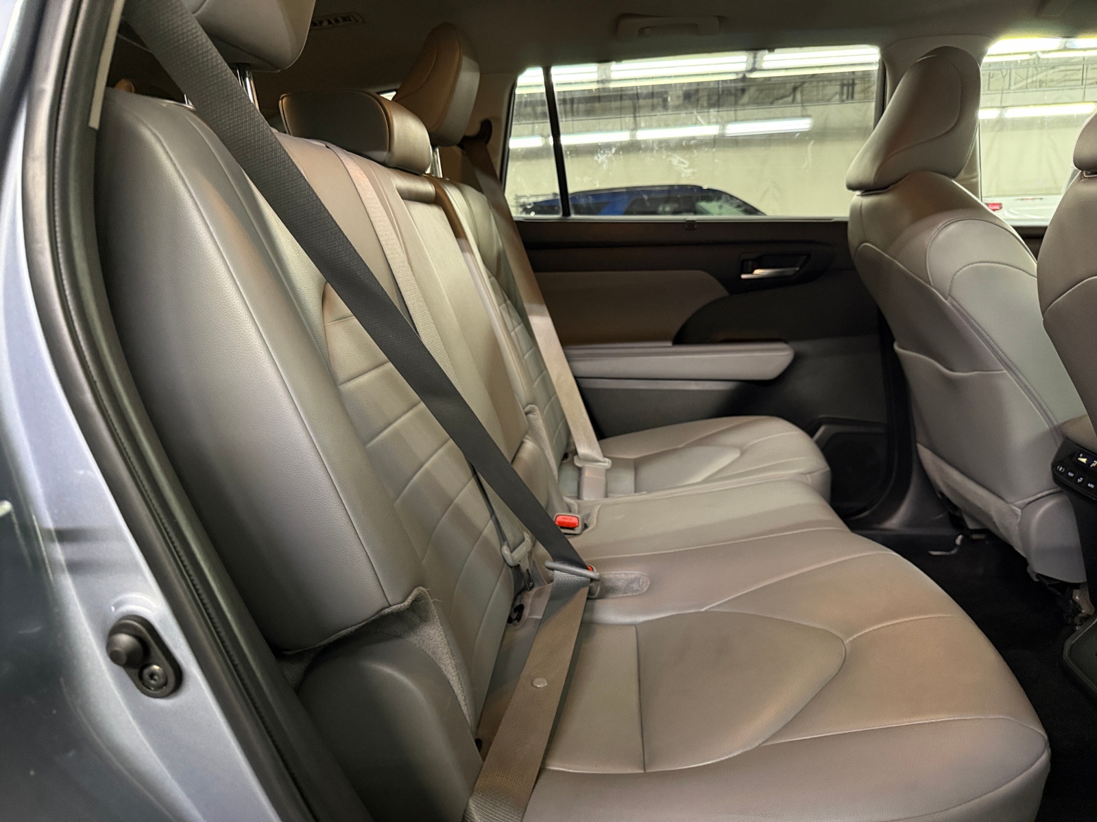 Thumbnail: 2024 Toyota Highlander - 5