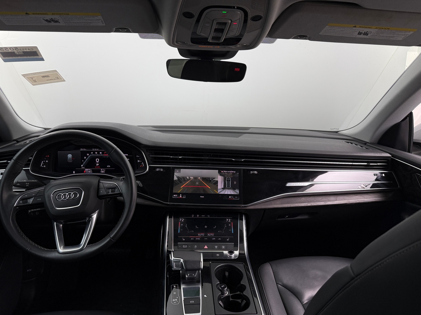 Thumbnail: 2022 Audi Q8 - 2
