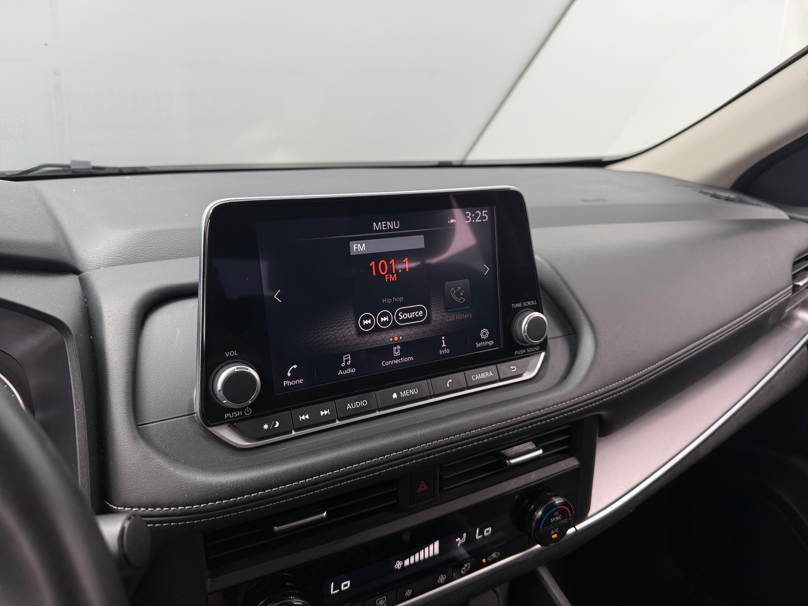 Thumbnail: 2025 Nissan Rogue - 4