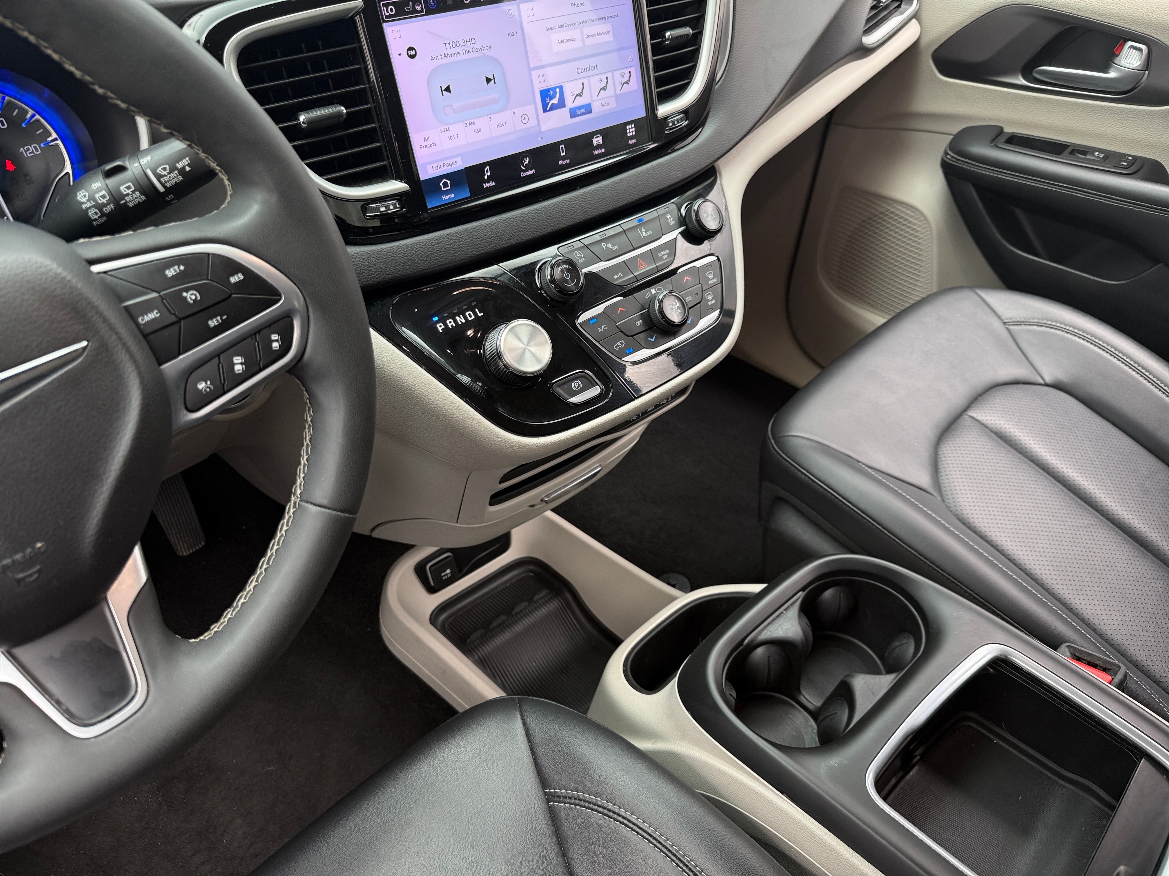 2024 Chrysler Pacifica