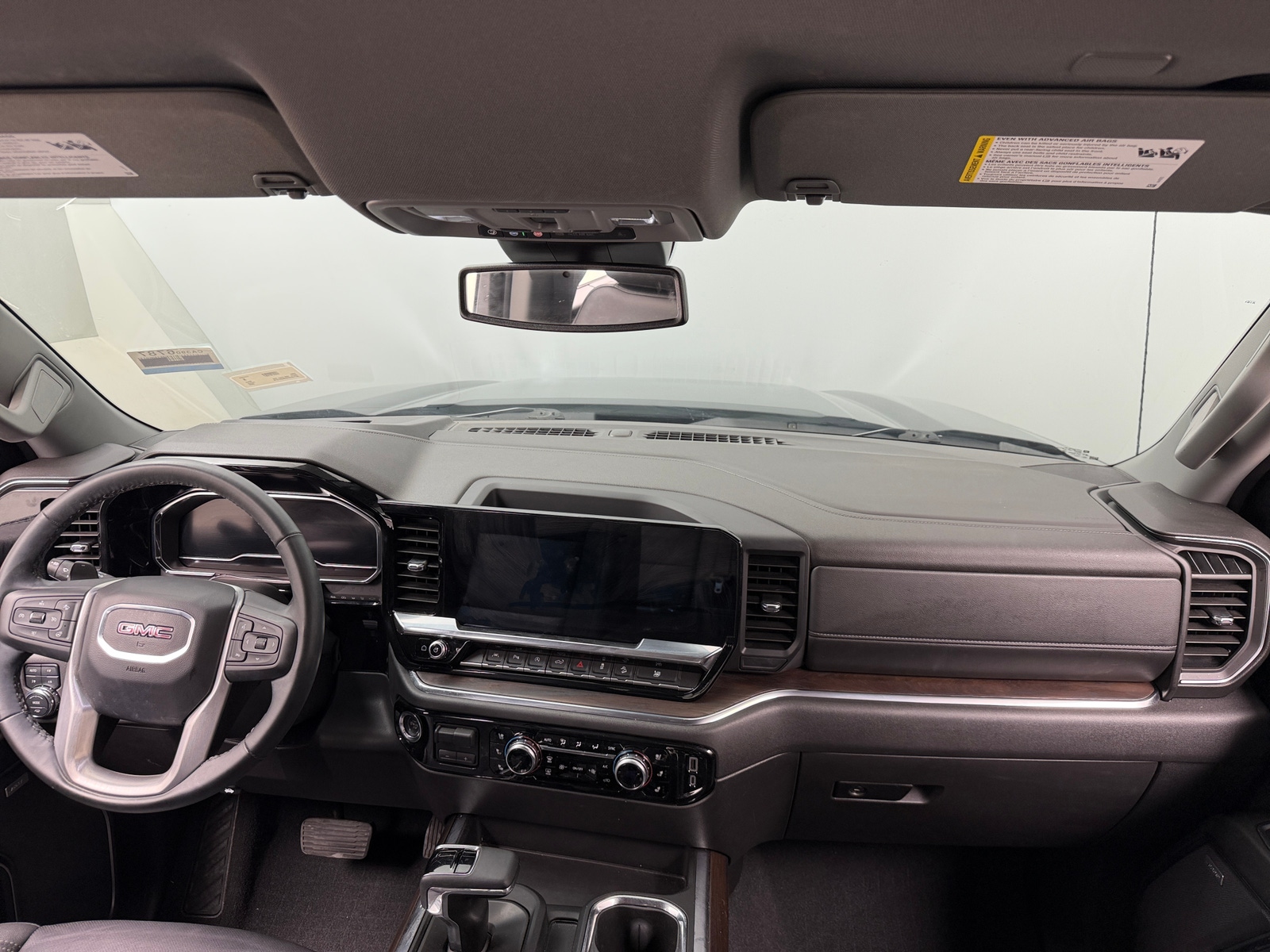Thumbnail: 2024 GMC Sierra 1500 - 2