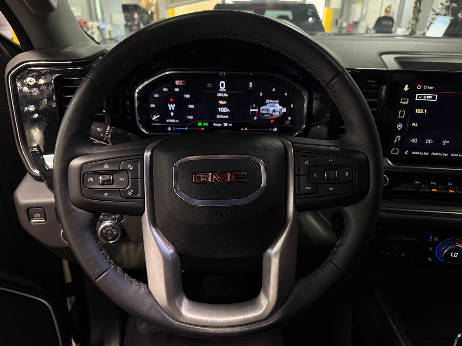 Thumbnail: 2024 GMC Sierra 1500 - 4